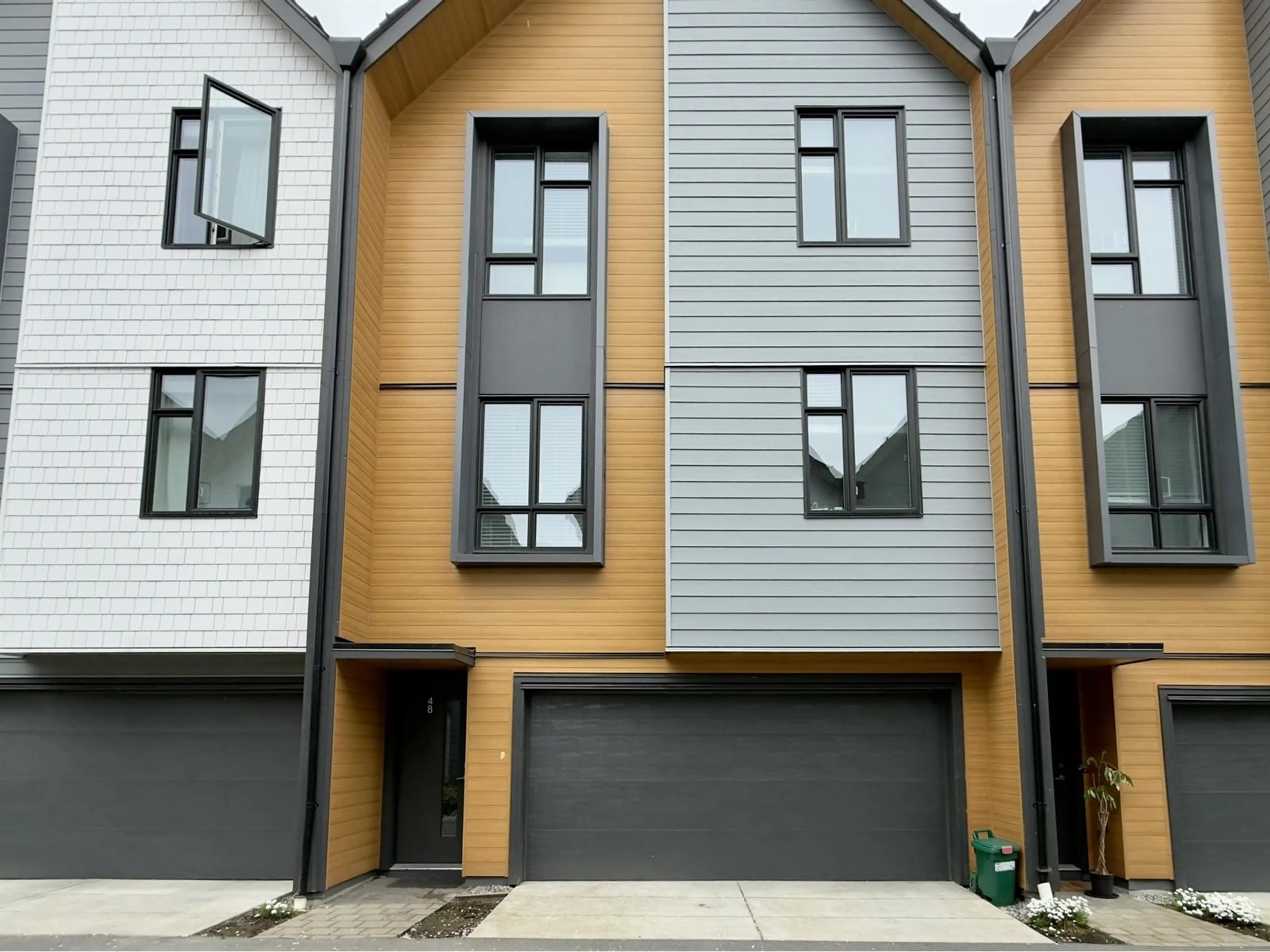 Home with vinyl exterior material, street for 48 - 16685 25, Surrey British Columbia V3Z0Z4