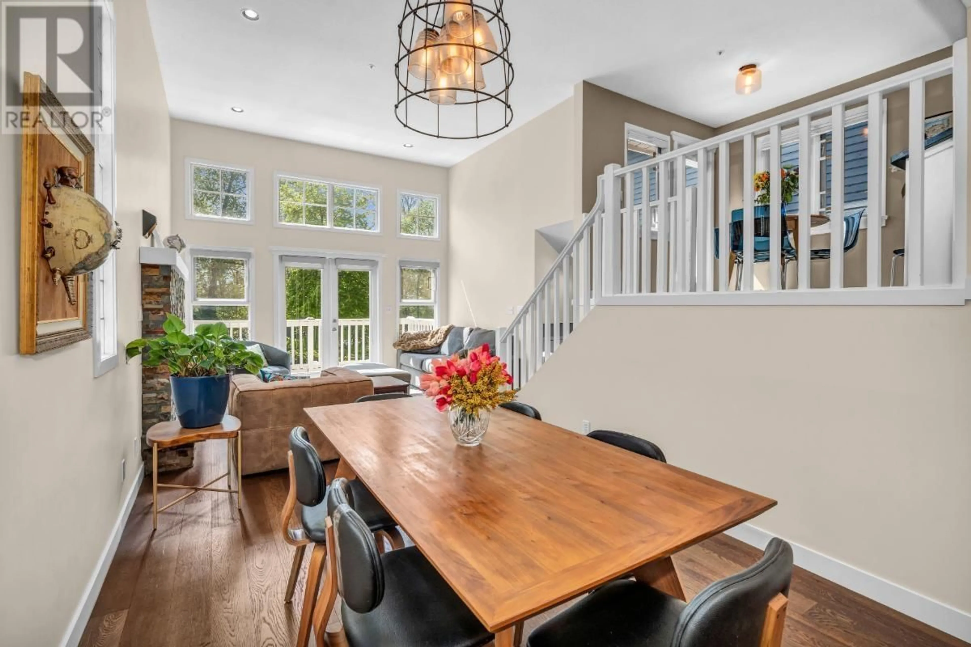 Dining room, wood/laminate floor for 2491 KENT AVENUE NORTH, Vancouver British Columbia V5S2H7