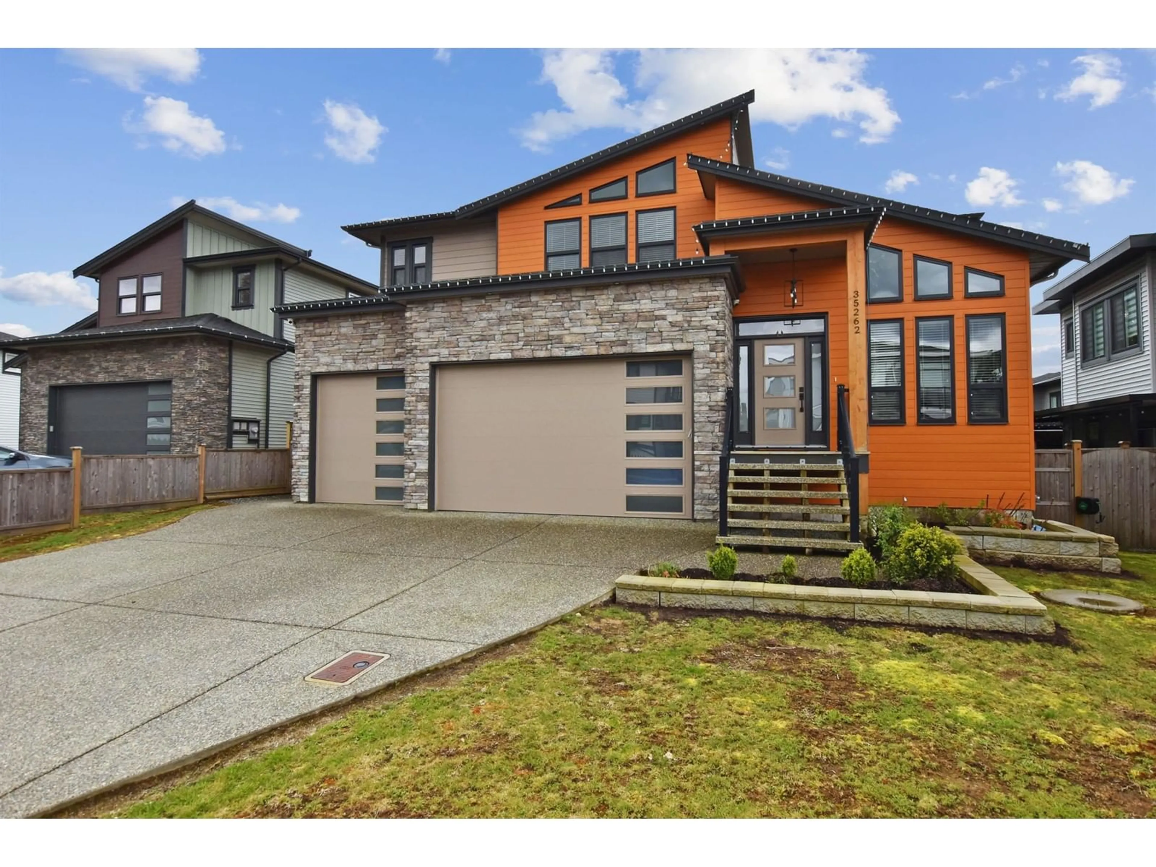 Home with brick exterior material, street for 35262 EWERT, Mission British Columbia V2V6S6