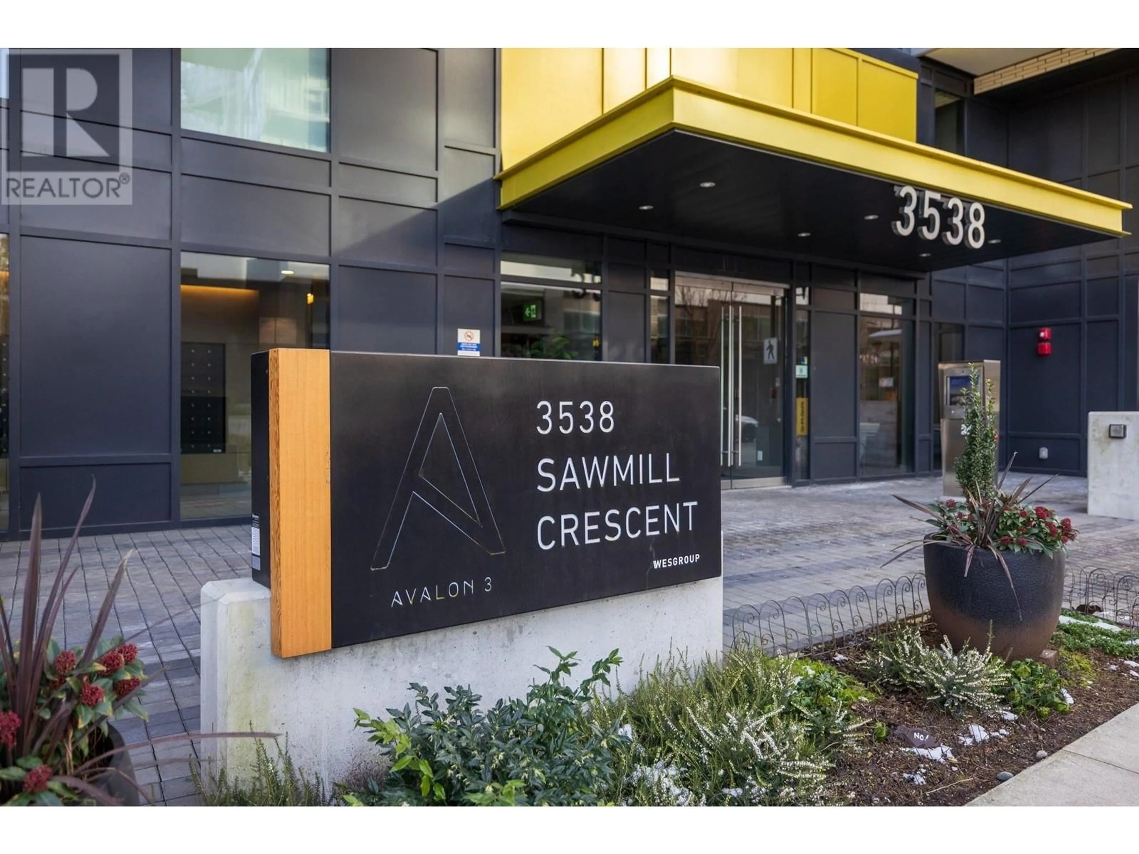 Indoor foyer for 1103 - 3538 SAWMILL CRESCENT, Vancouver British Columbia V5S0J8