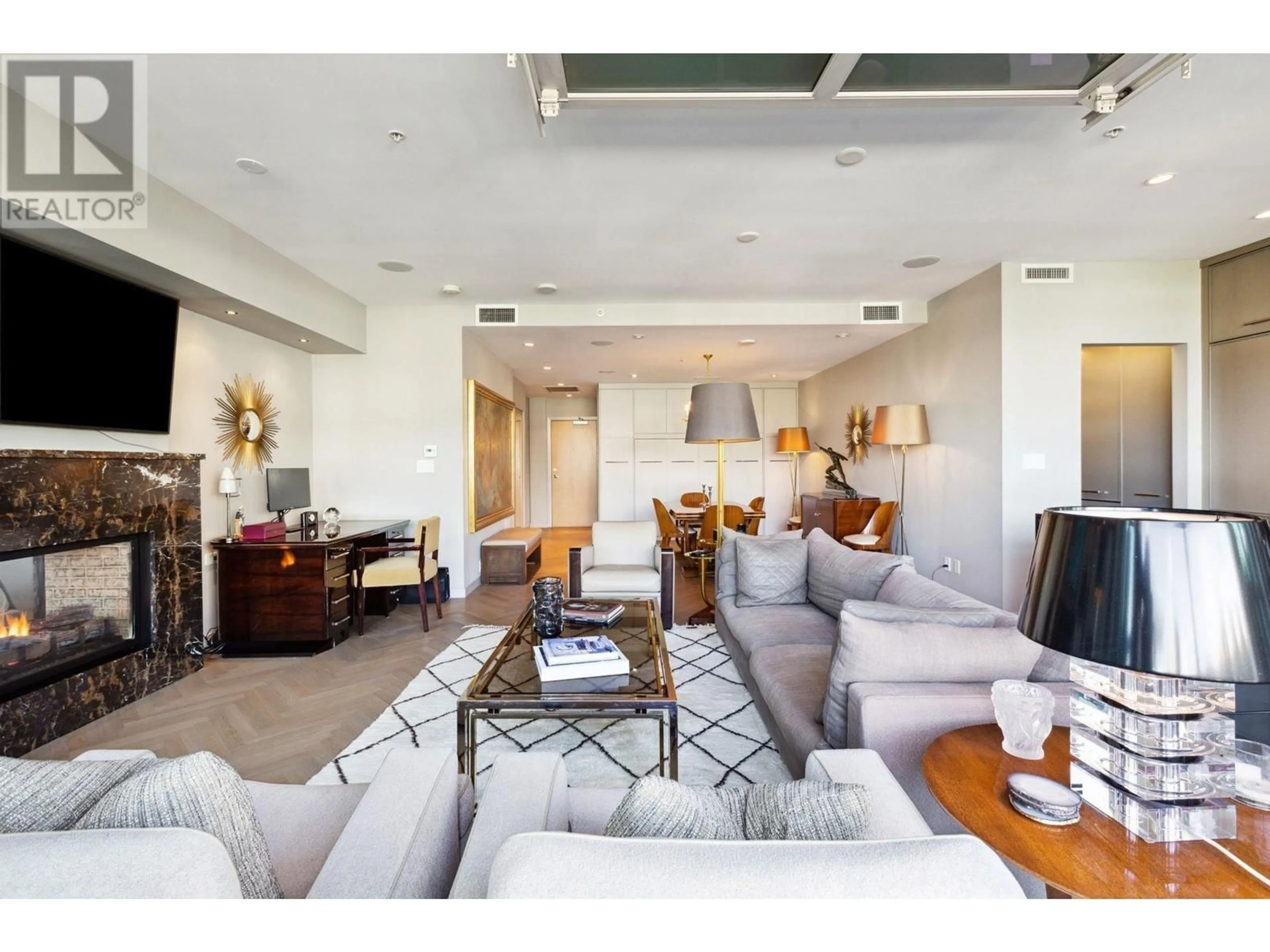 Living room with furniture, unknown for 701 - 546 BEATTY STREET, Vancouver British Columbia V6B2L3