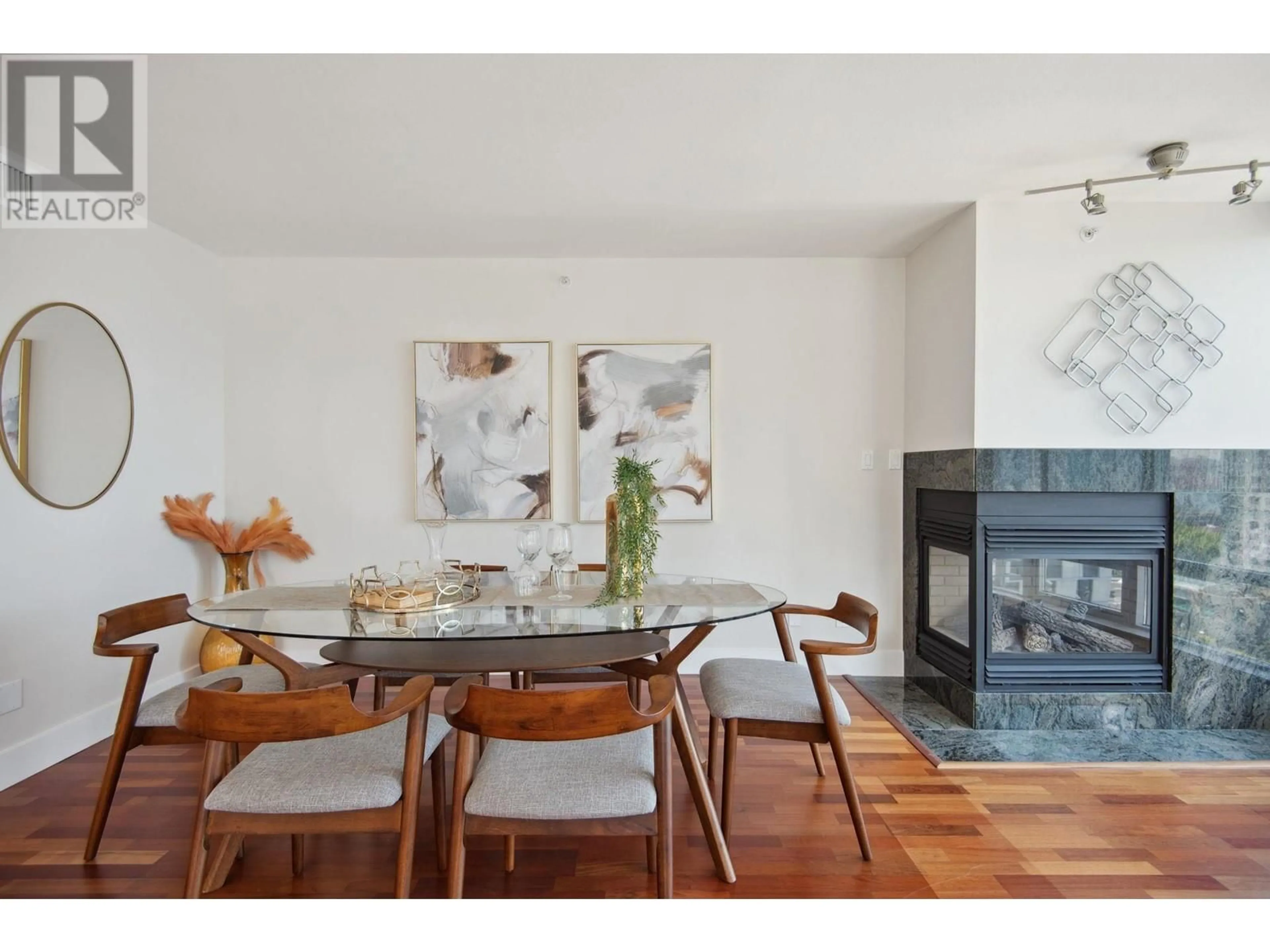 Dining room, wood/laminate floor for 1402 - 499 BROUGHTON STREET, Vancouver British Columbia V6G3K1