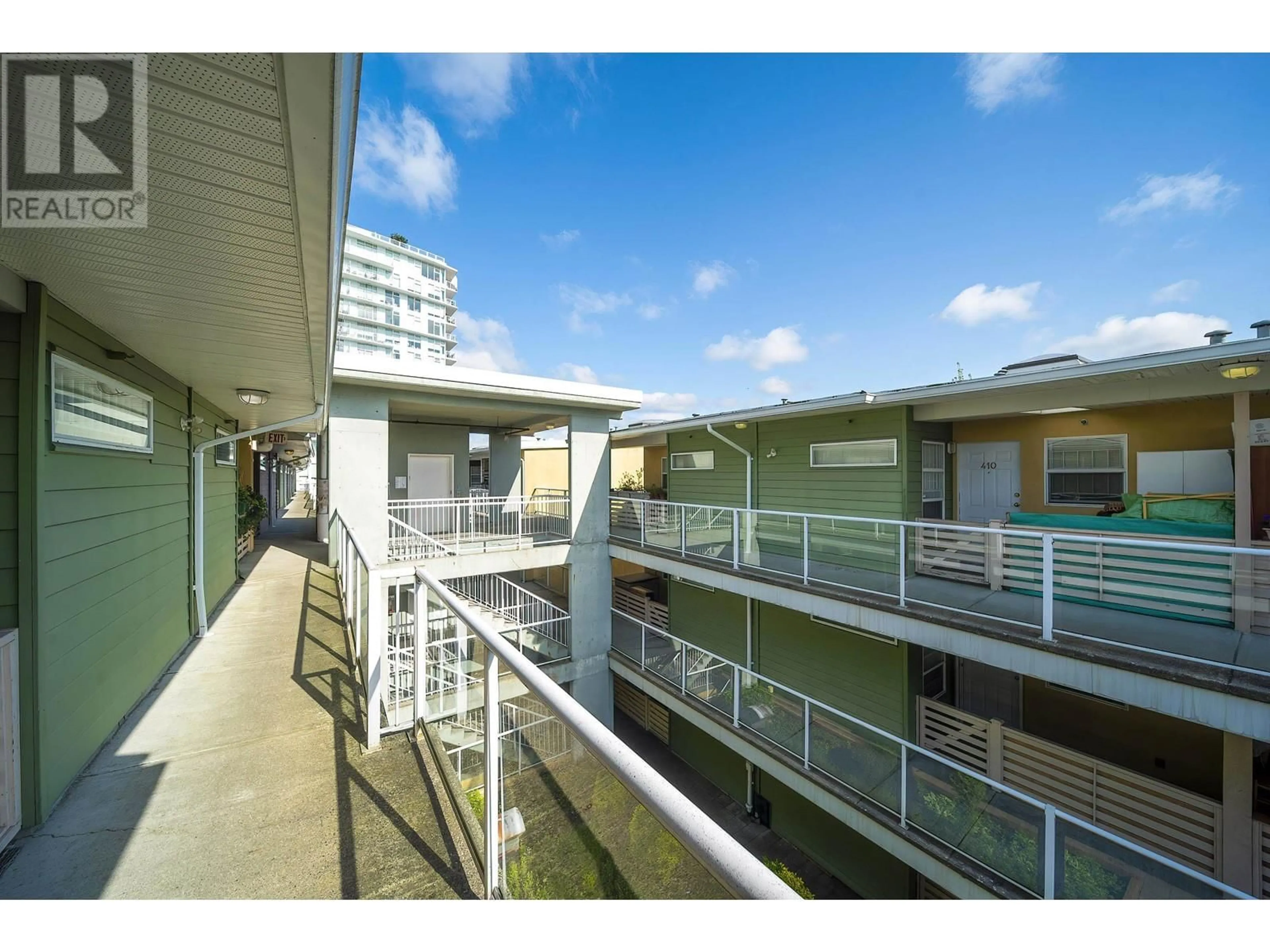 Patio, unknown for 416 - 2238 KINGSWAY, Vancouver British Columbia V5N2T7