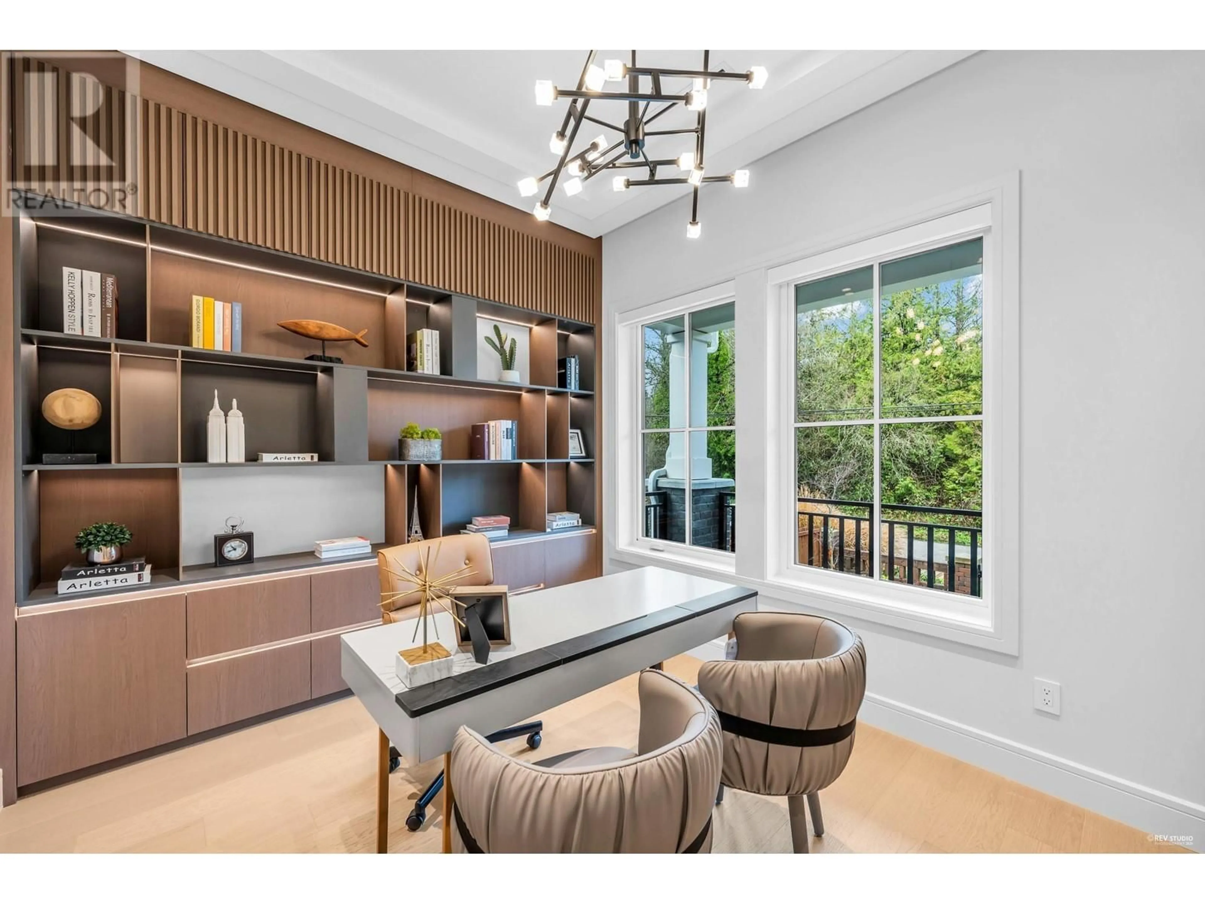 Open concept kitchen, wood/laminate floor for 3852 50TH AVENUE, Vancouver British Columbia V6N3V5
