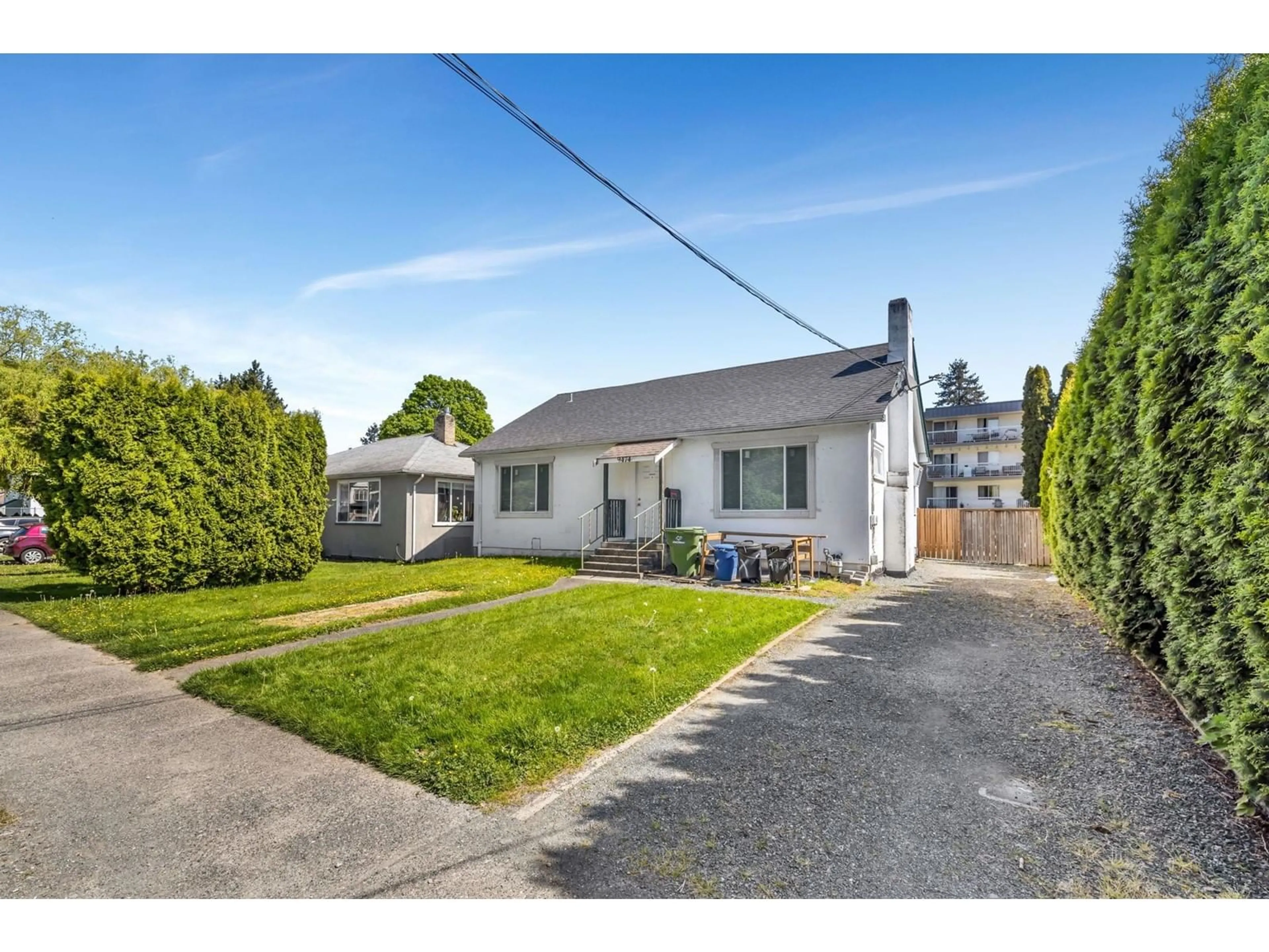 A pic from outside/outdoor area/front of a property/back of a property/a pic from drone, street for 9474 VICTOR STREET, Chilliwack British Columbia V2P5B1