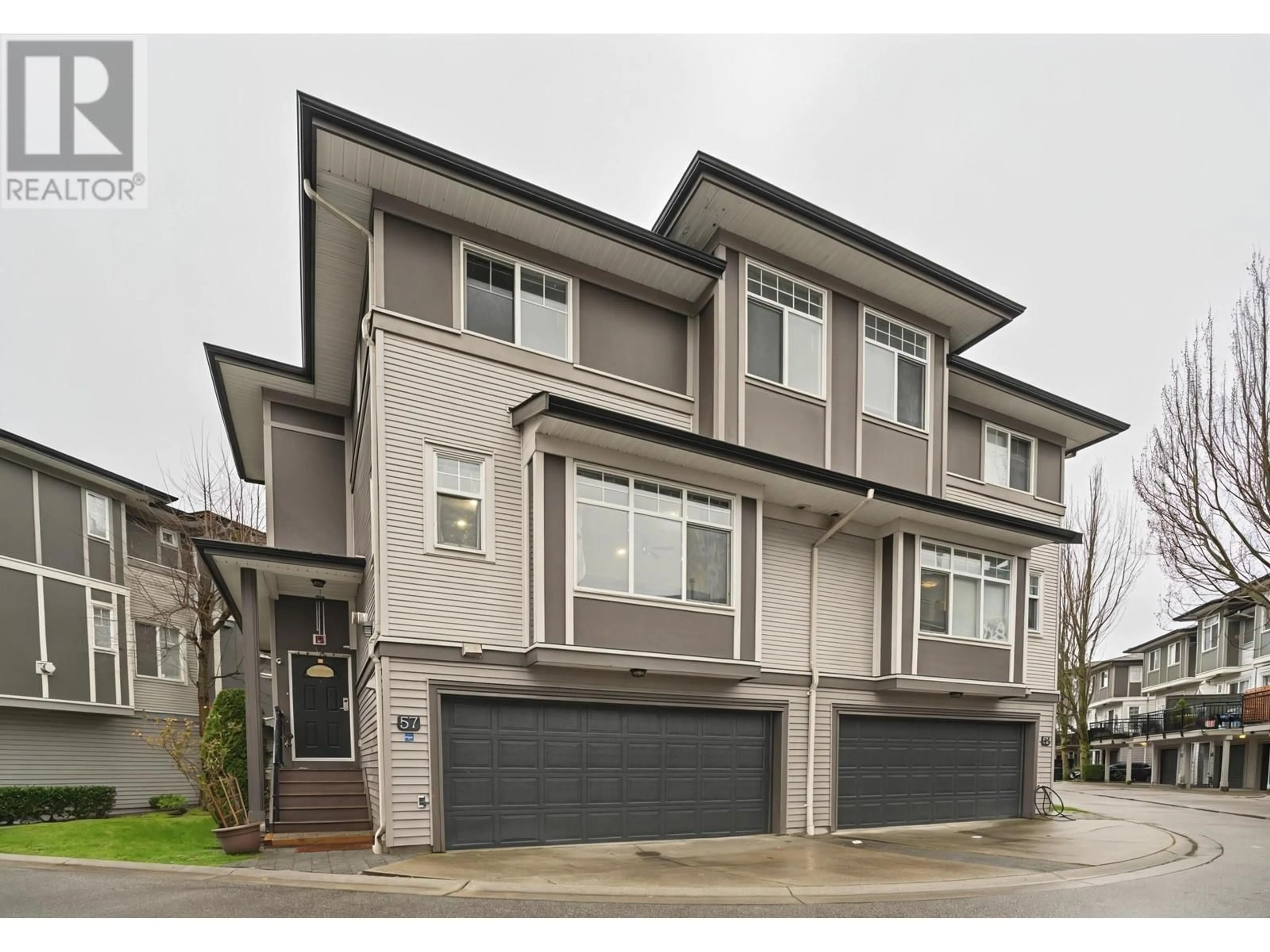Home with vinyl exterior material, street for 57 - 1010 EWEN AVENUE, New Westminster British Columbia V3M5C9