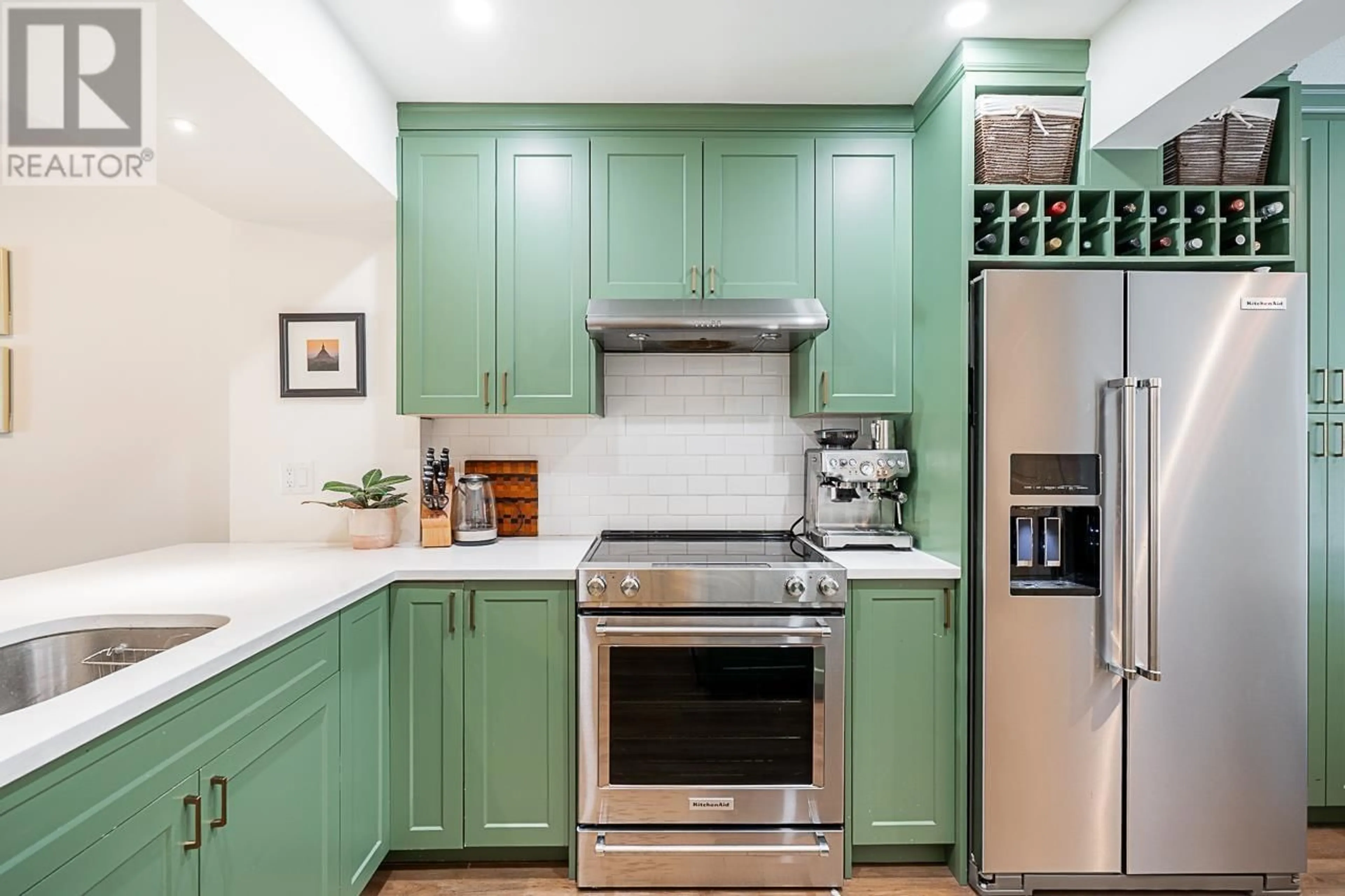 Contemporary kitchen, ceramic/tile floor for 29 - 1141 EAGLERIDGE DRIVE, Coquitlam British Columbia V3E1K1