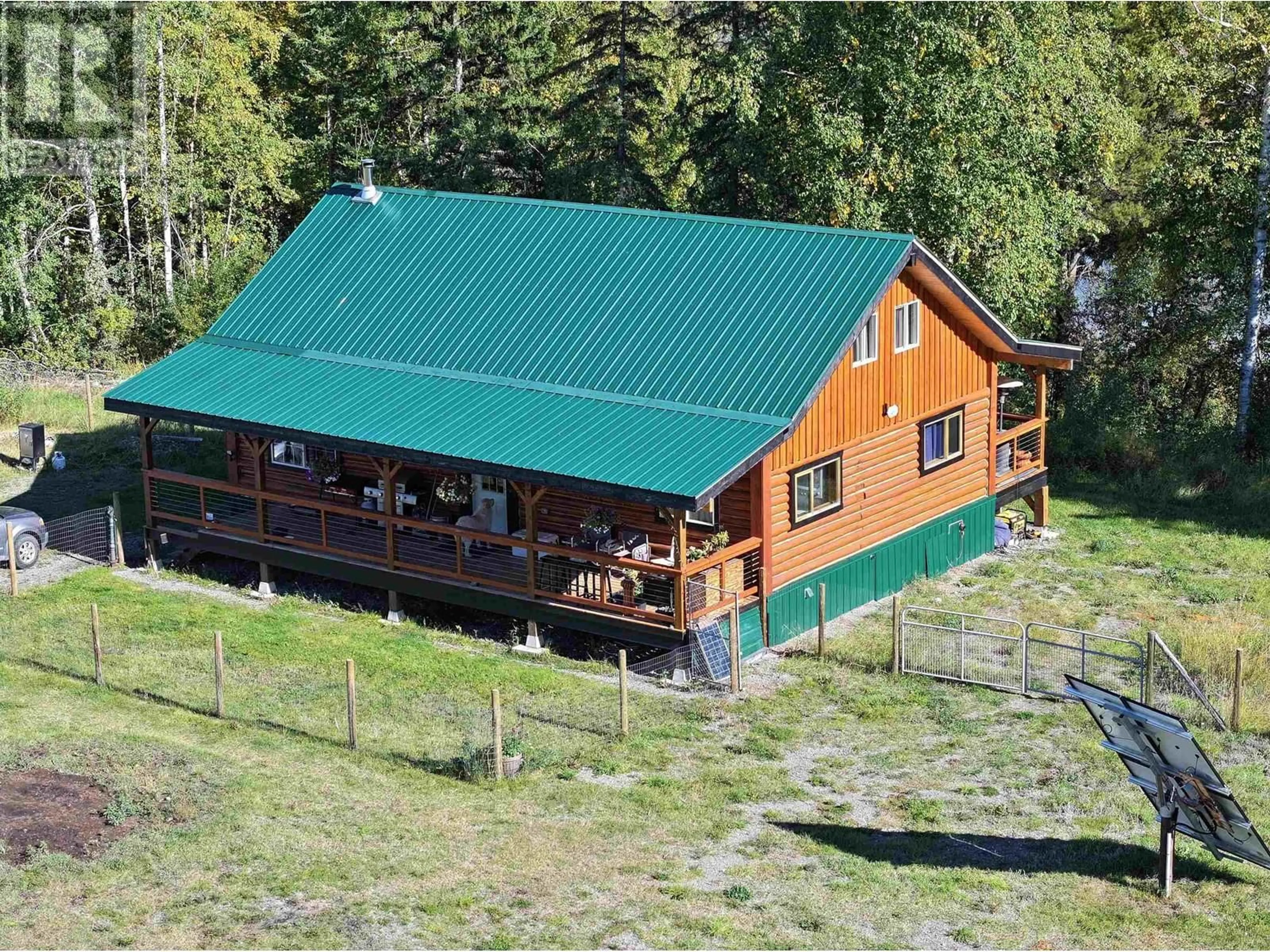 A pic from outside/outdoor area/front of a property/back of a property/a pic from drone, building for 1717 SOMERVILLE ROAD, Quesnel British Columbia V2J7G1