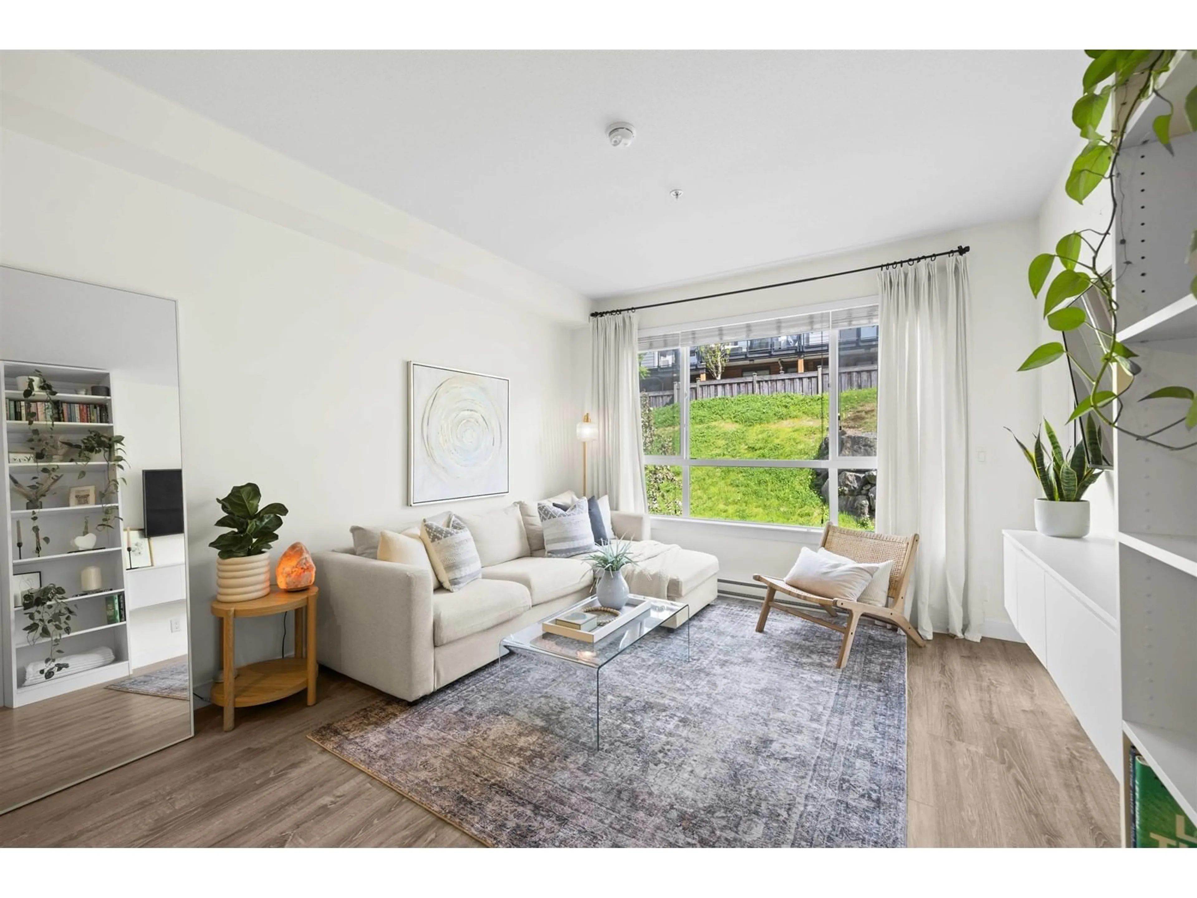 Living room with furniture, unknown for 210 - 16398 64, Surrey British Columbia V3S6X6