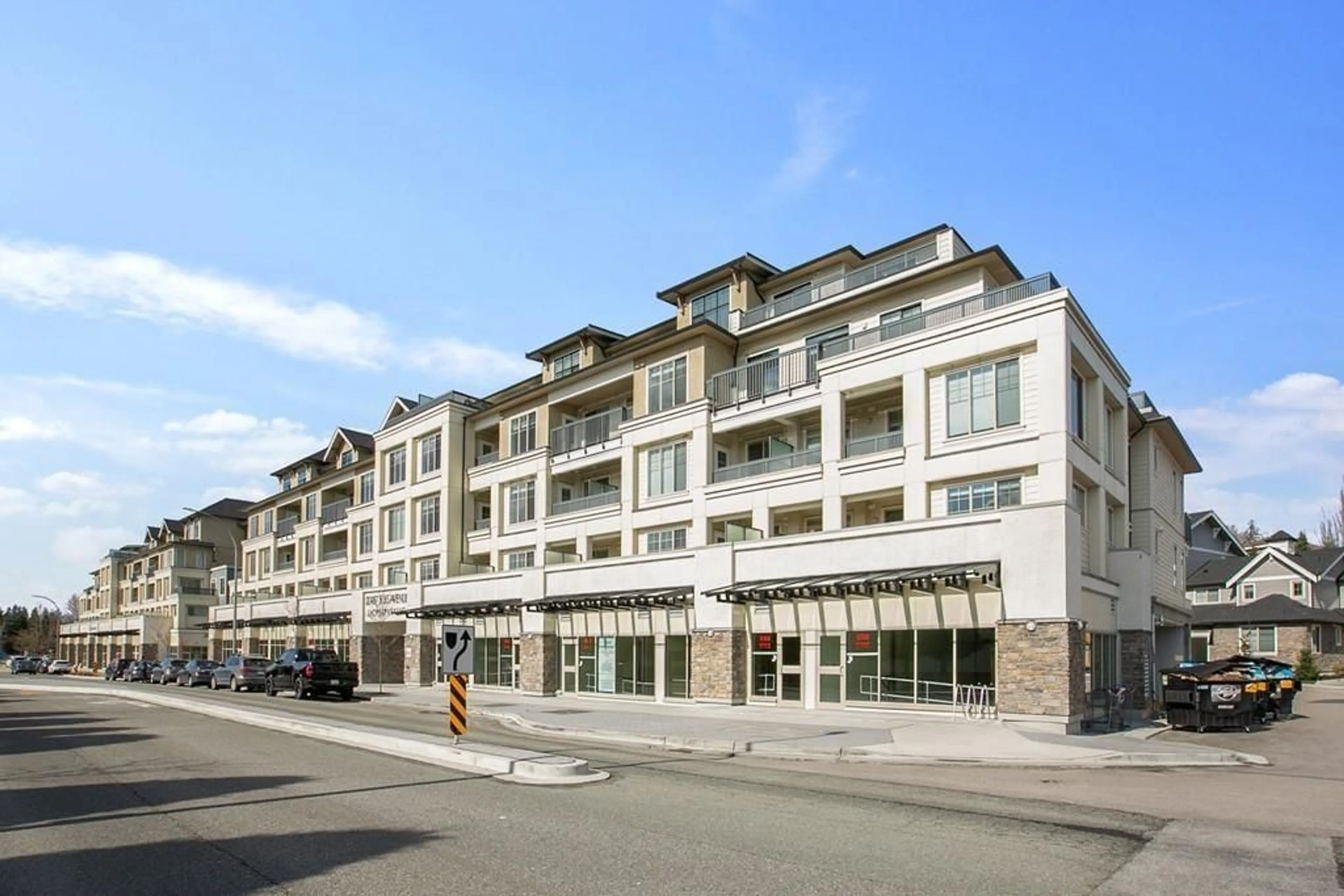 Patio, building for B213 - 20487 65, Langley British Columbia V2Y3K5