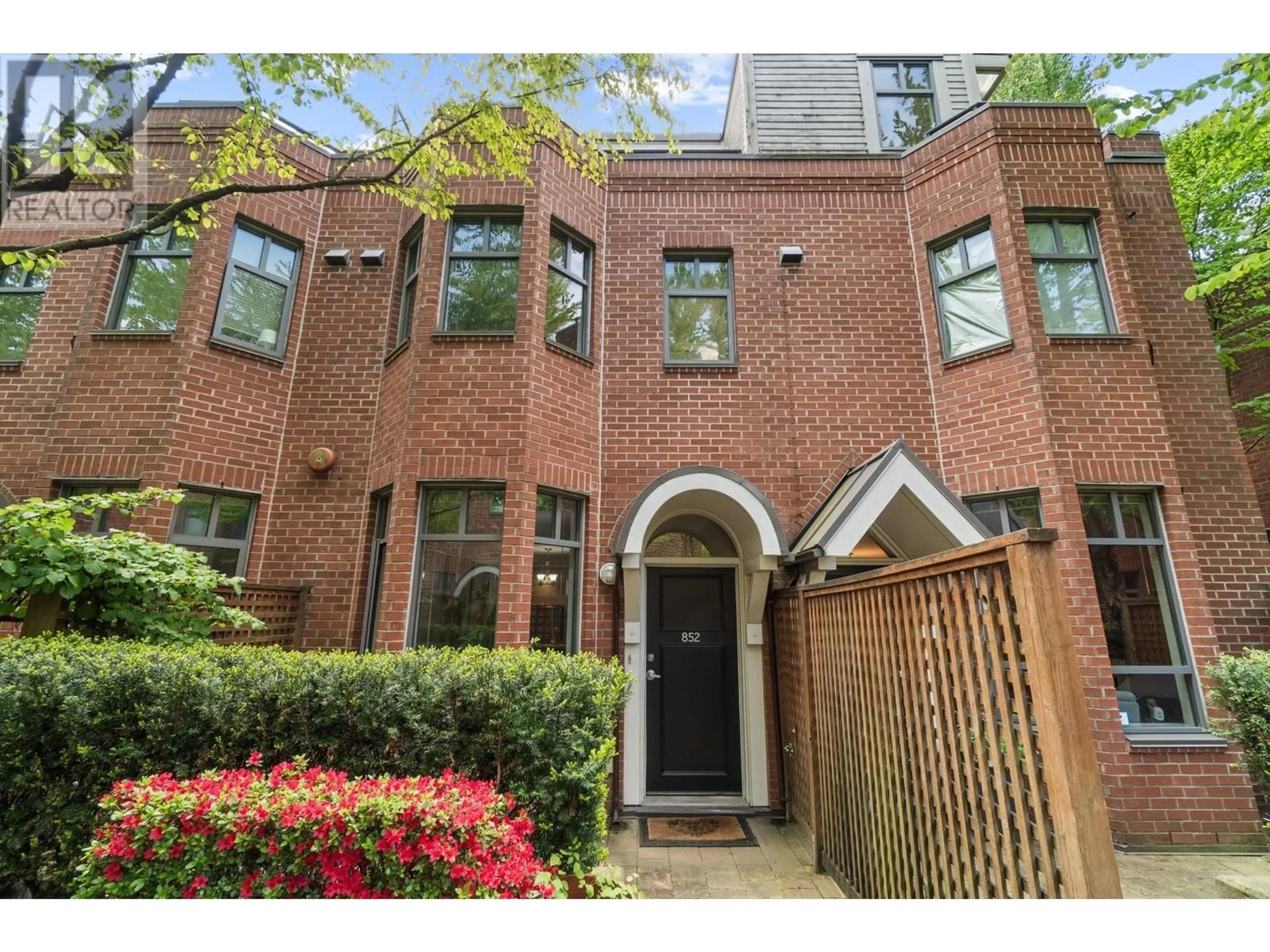 Home with brick exterior material, street for 852 6TH AVENUE, Vancouver British Columbia V5Z1A6