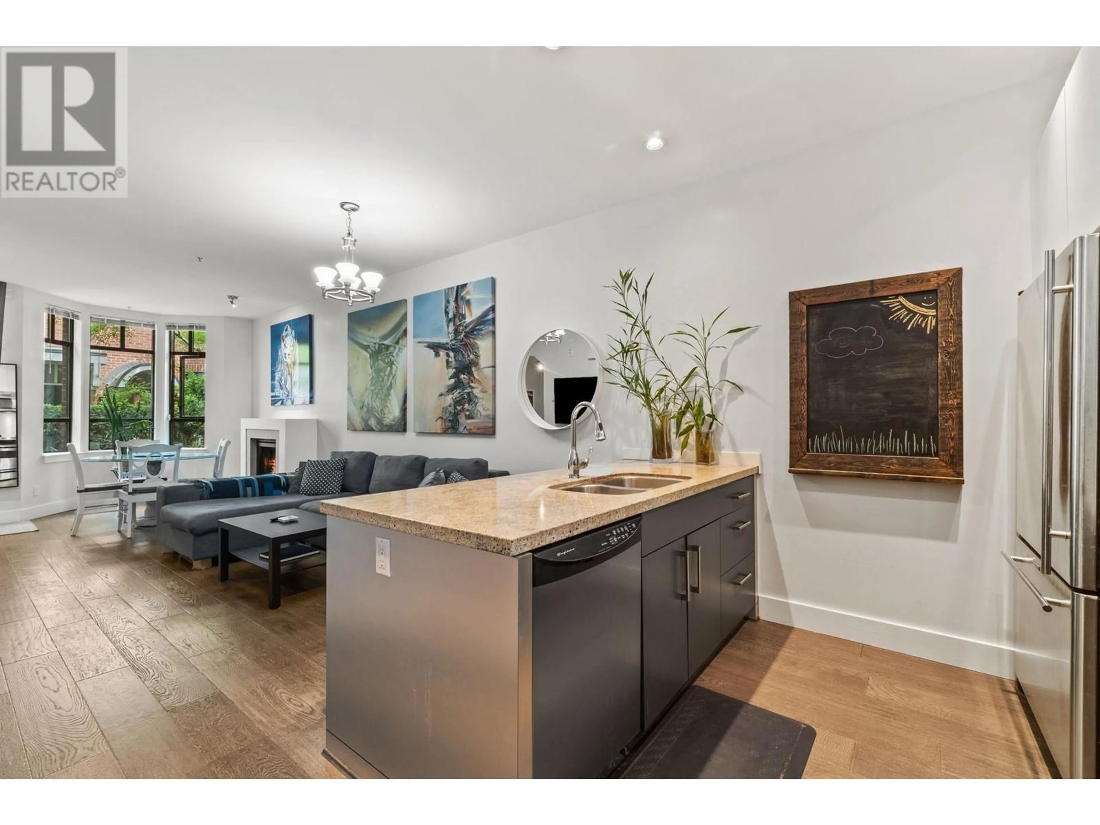 Open concept kitchen, unknown for 852 6TH AVENUE, Vancouver British Columbia V5Z1A6