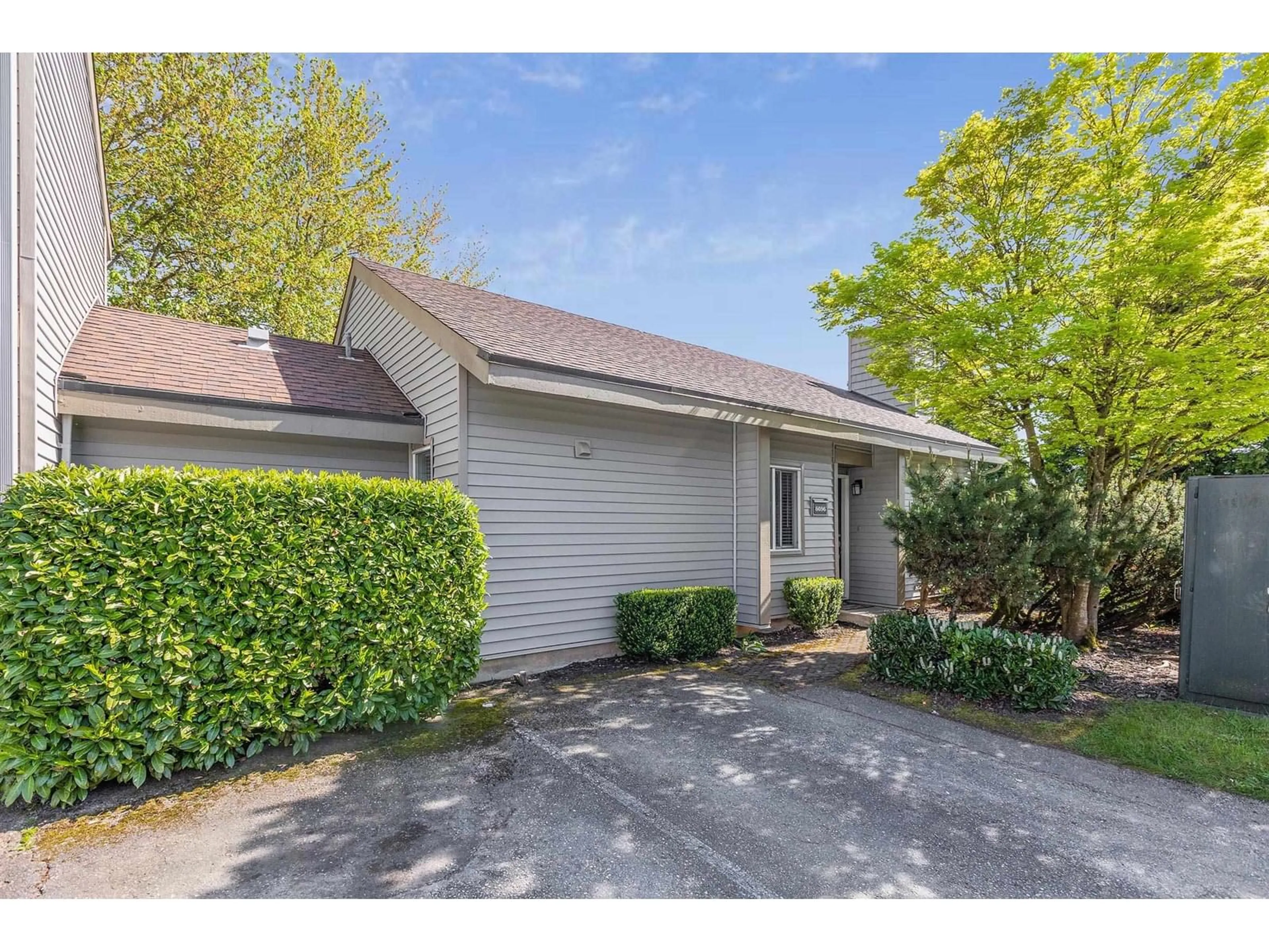 Unknown for 6056 GREENSIDE WEST, Surrey British Columbia V3S5M8