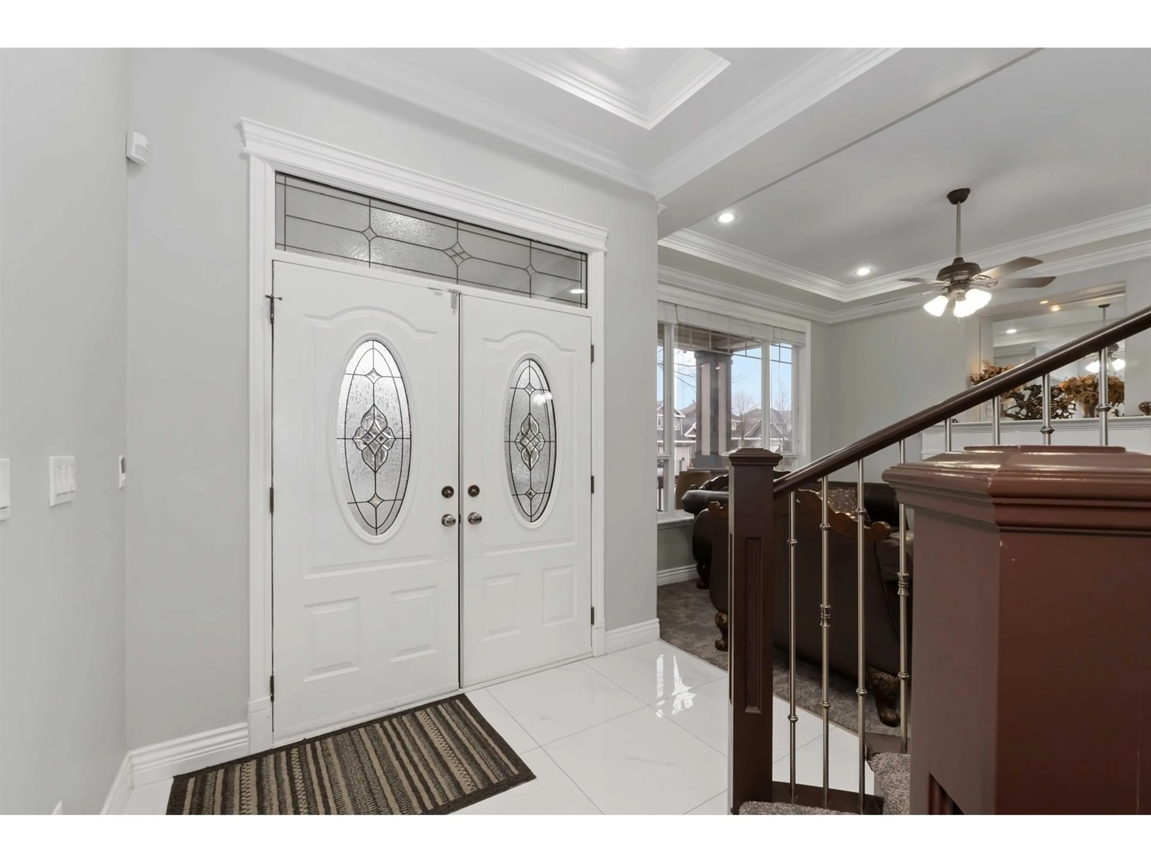 Indoor entryway for 16703 63B, Surrey British Columbia V3S0W5