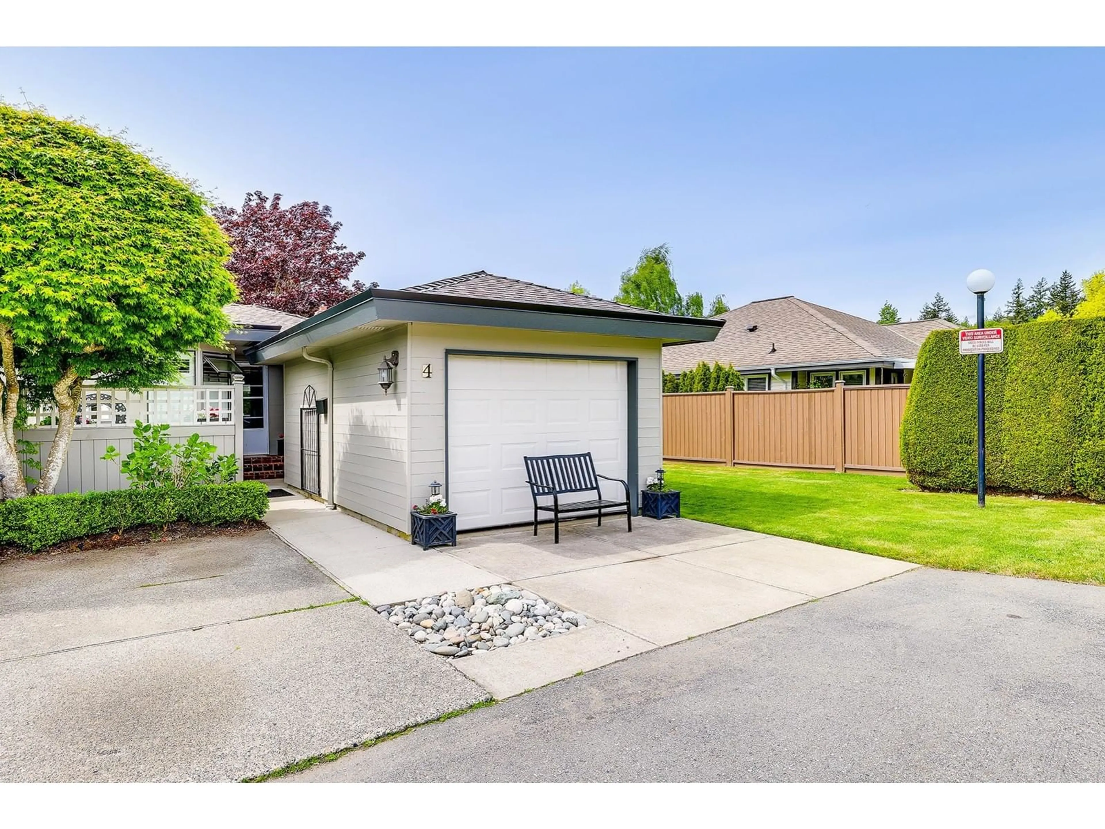 Unknown for 4 - 14235 18A, Surrey British Columbia V4A7N8