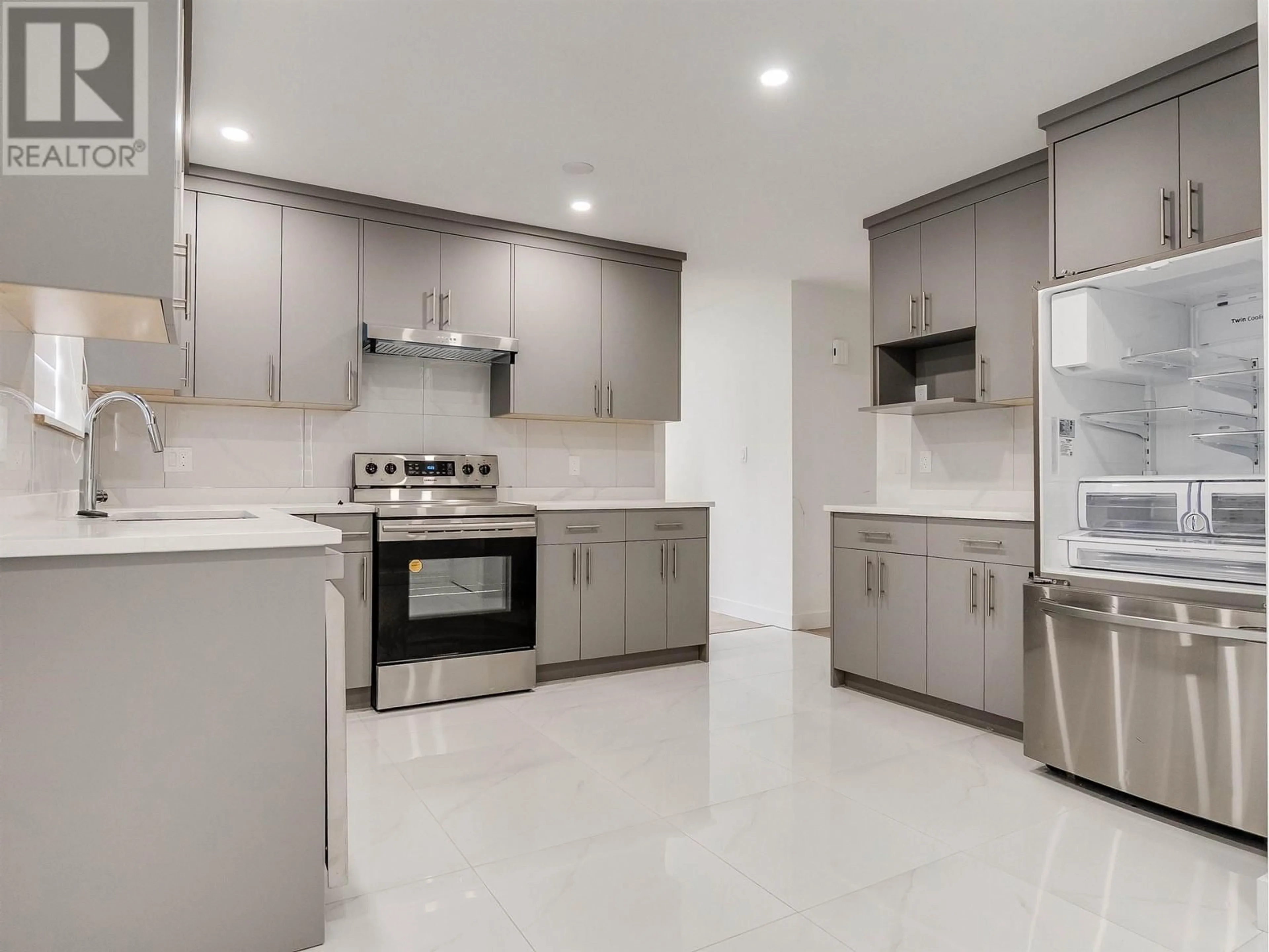 Open concept kitchen, unknown for 22793 REID AVENUE, Maple Ridge British Columbia V2X4G7