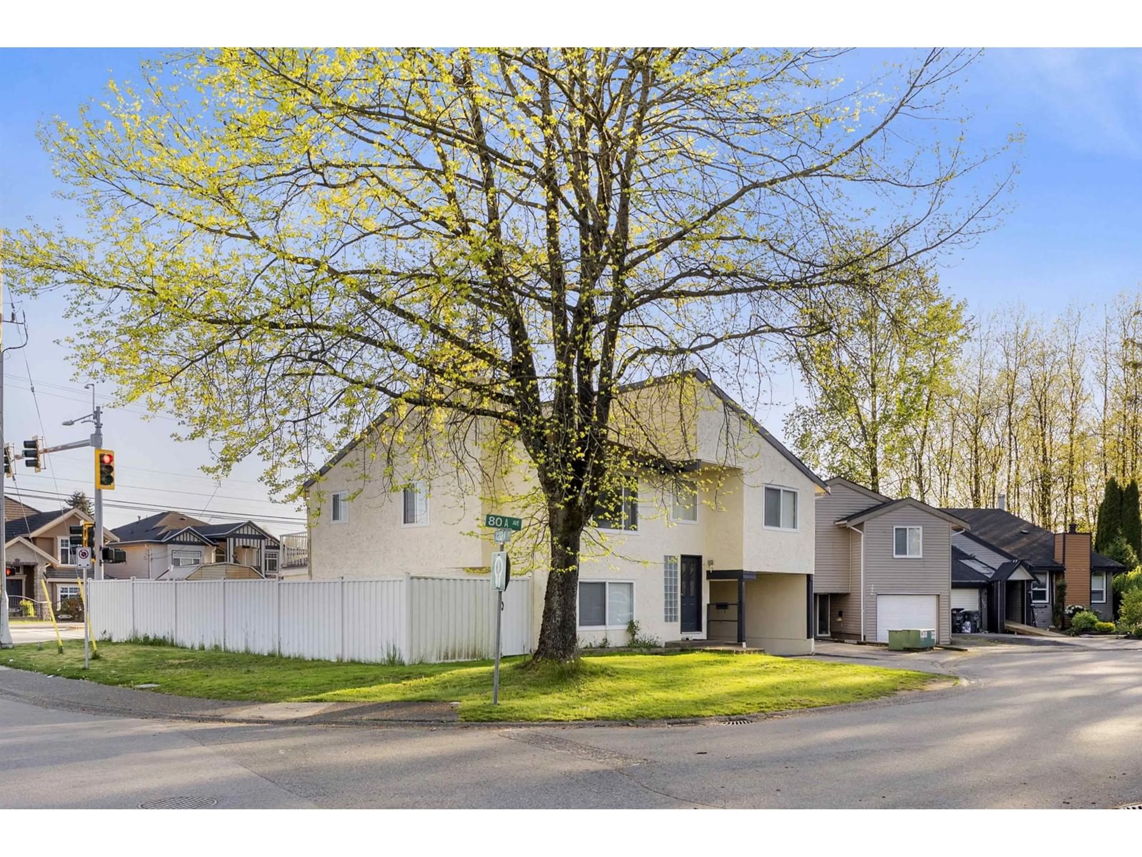Unknown for 12248 80A, Surrey British Columbia V3W7R8