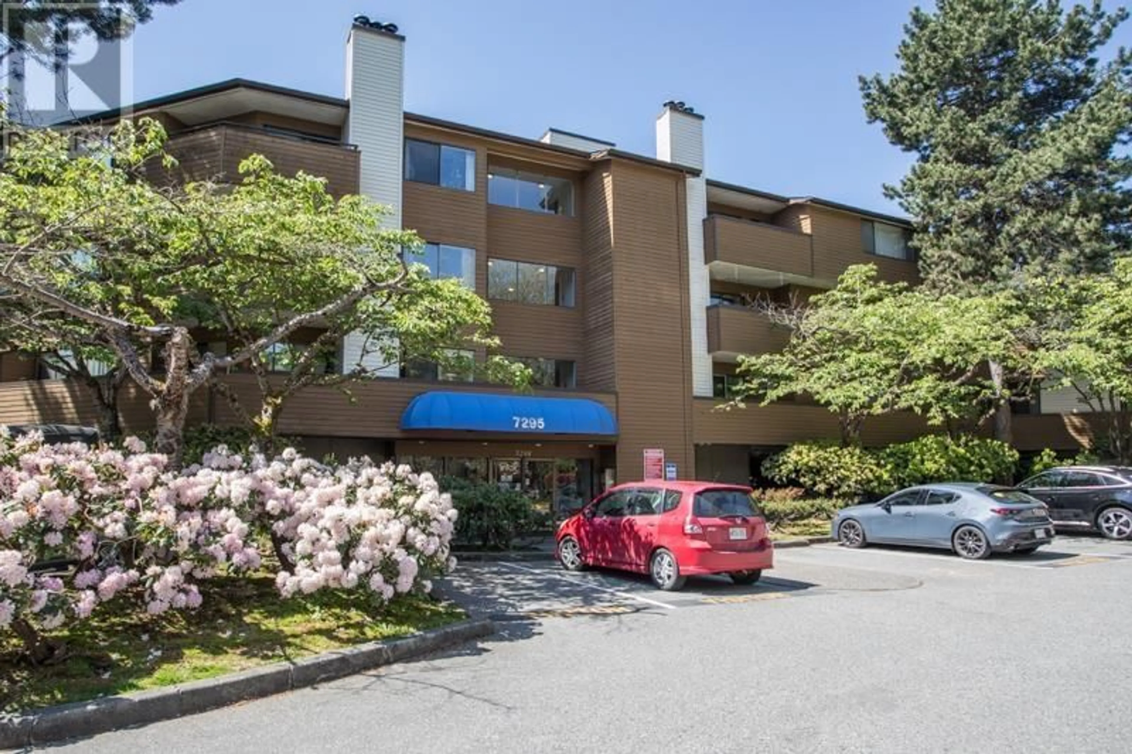 Indoor foyer for 319 - 7295 MOFFATT ROAD, Richmond British Columbia V6Y3E5