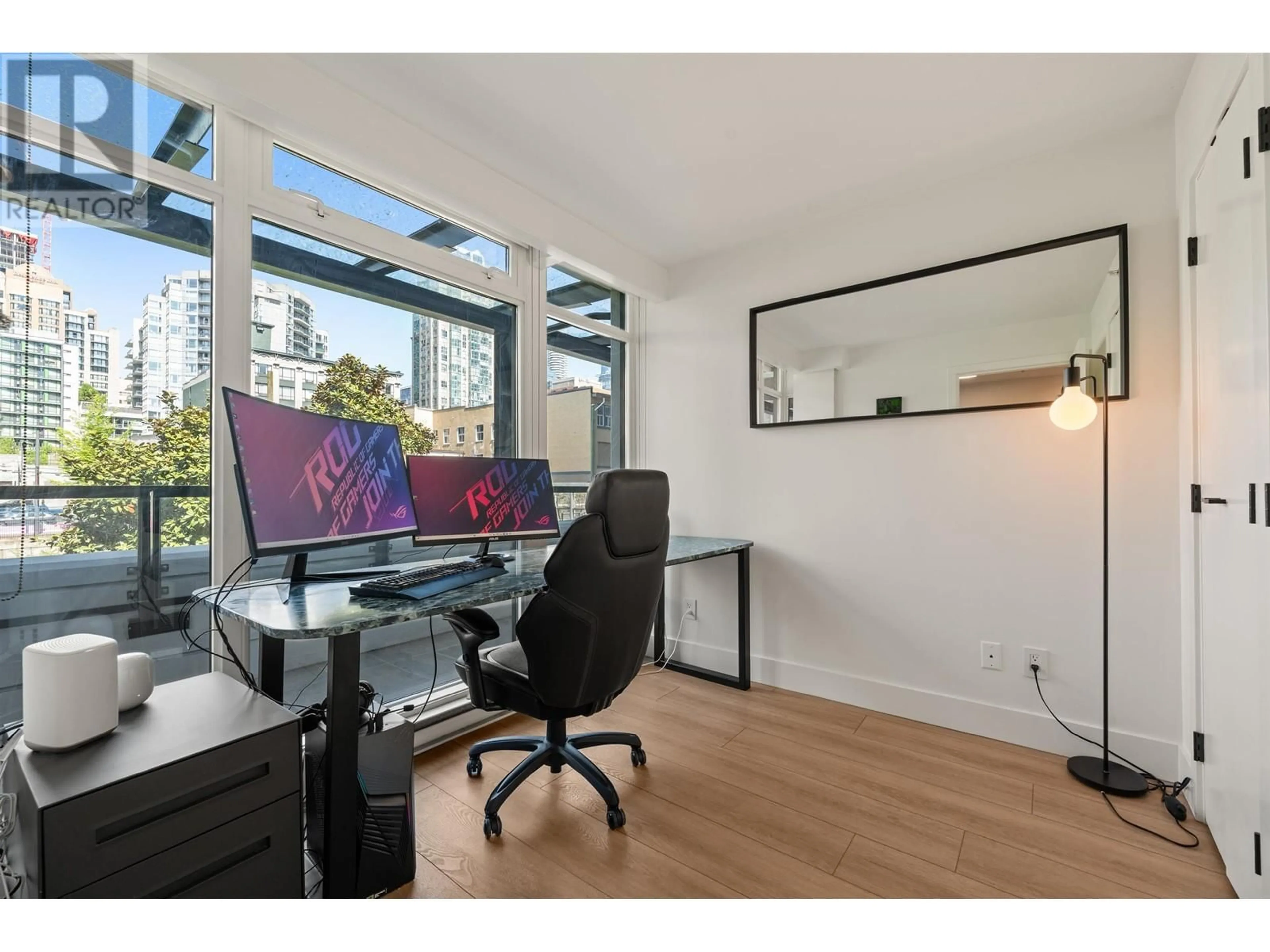 A pic of a room for 313 - 1255 SEYMOUR STREET, Vancouver British Columbia V6B0H1