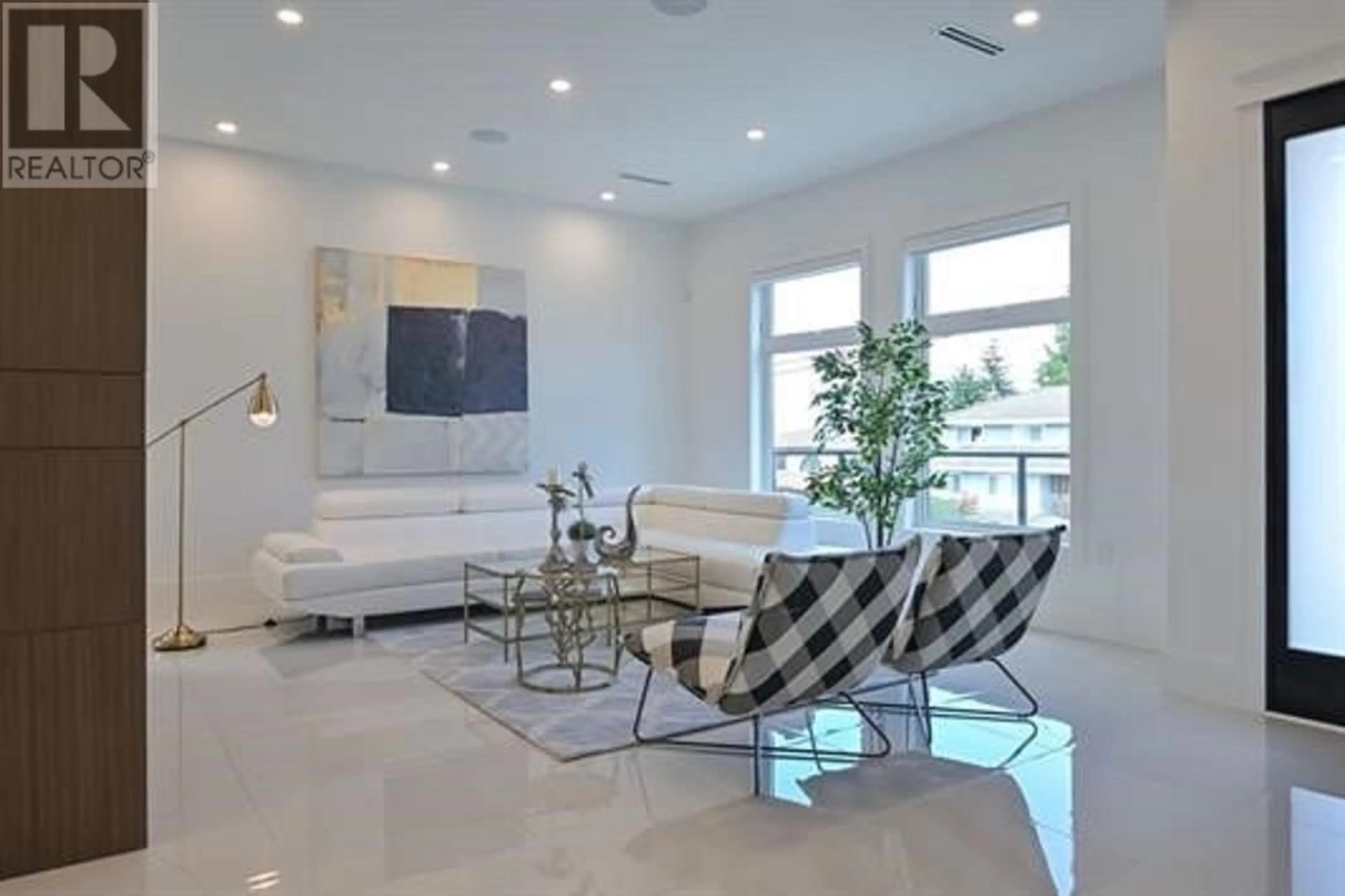 Living room with furniture, ceramic/tile floor for 7268 PANDORA STREET, Burnaby British Columbia V5A1B9