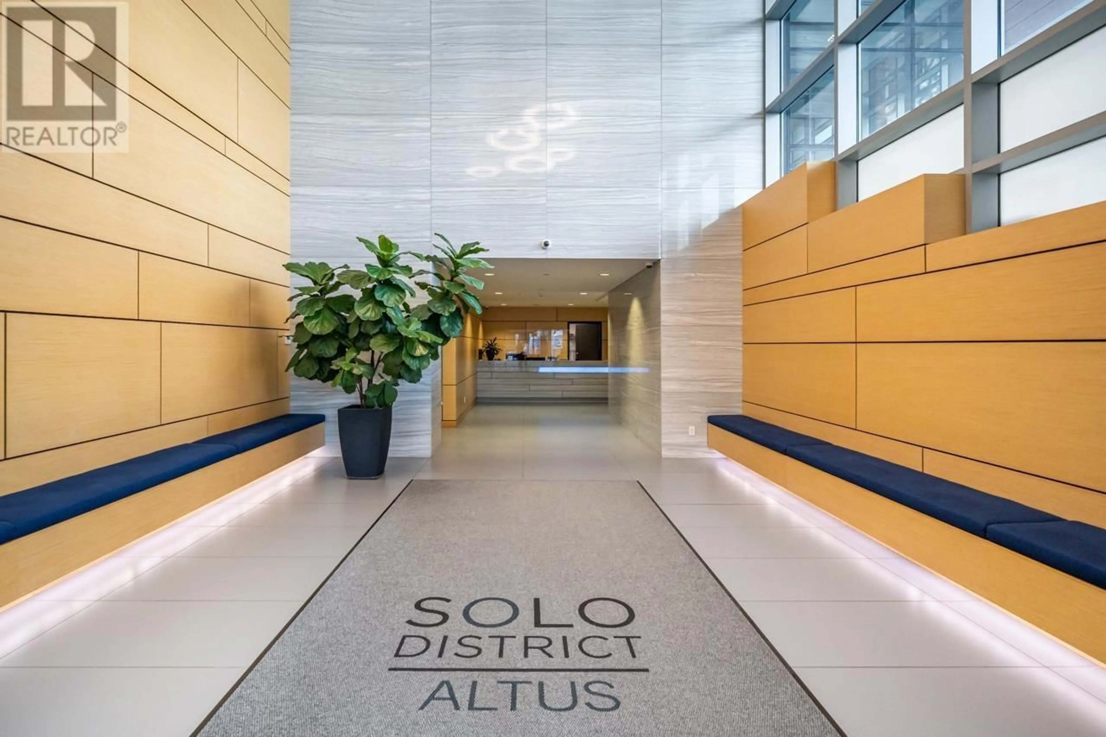 Lobby for 2303 - 4485 SKYLINE DRIVE, Burnaby British Columbia V5C0J2