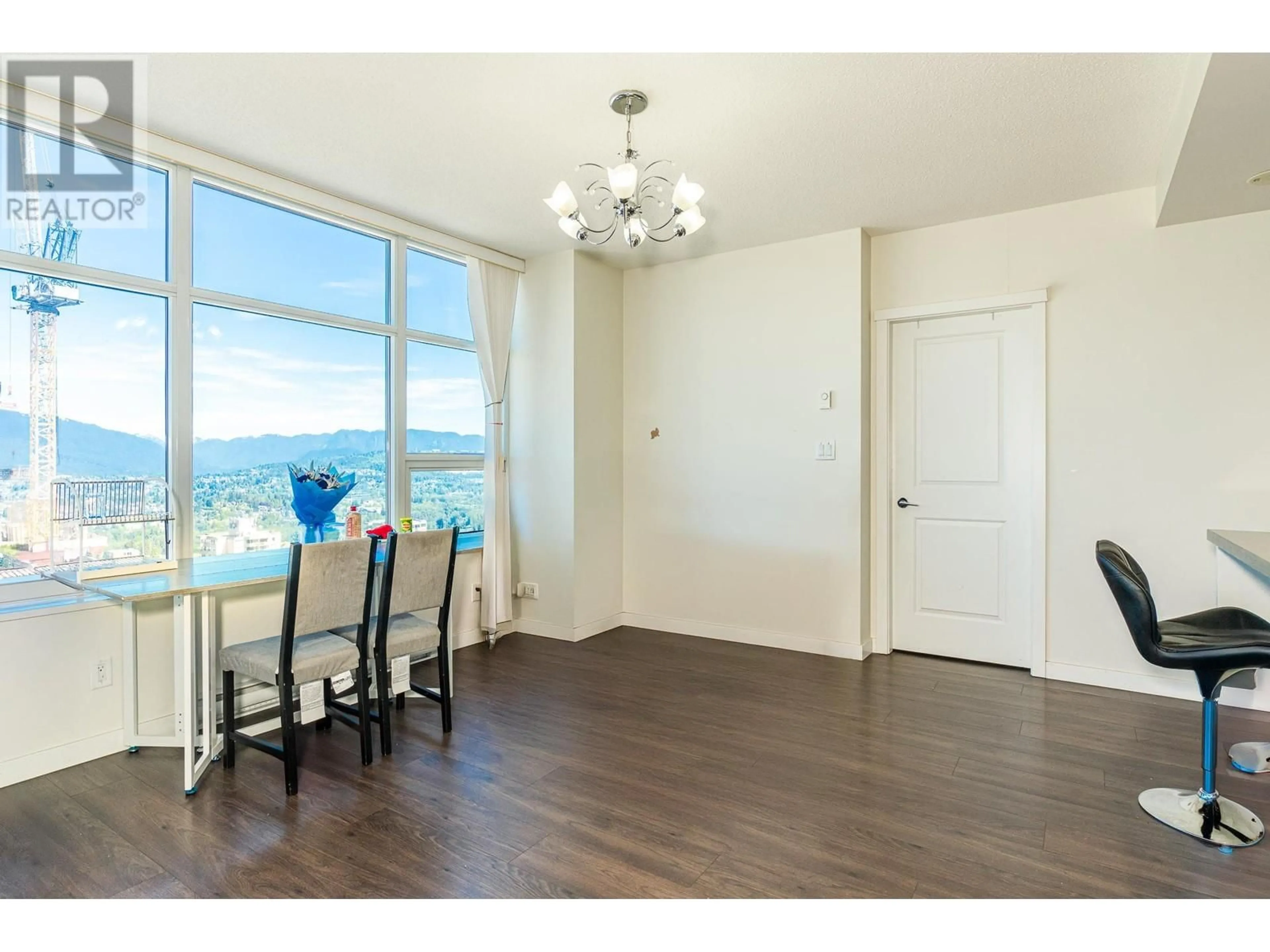 Unknown for 2802 - 4880 BENNETT STREET, Burnaby British Columbia V5H0C1