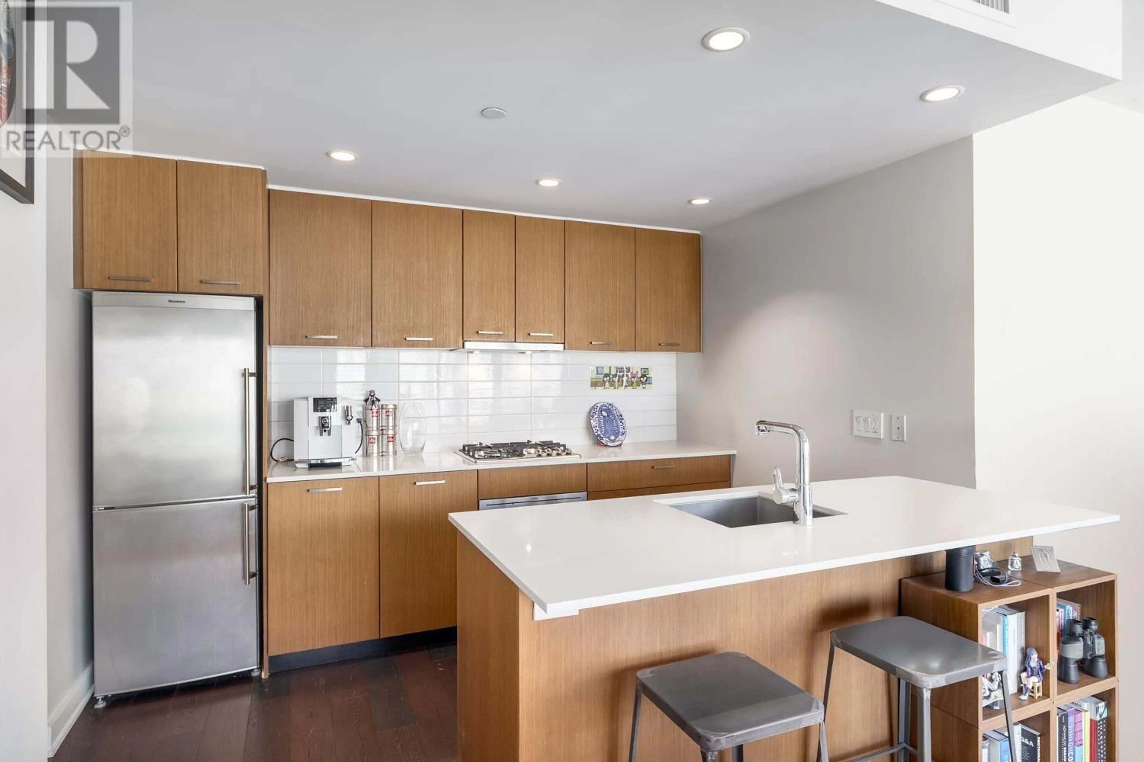 Unknown for 2803 - 1372 SEYMOUR STREET, Vancouver British Columbia V6B0L1