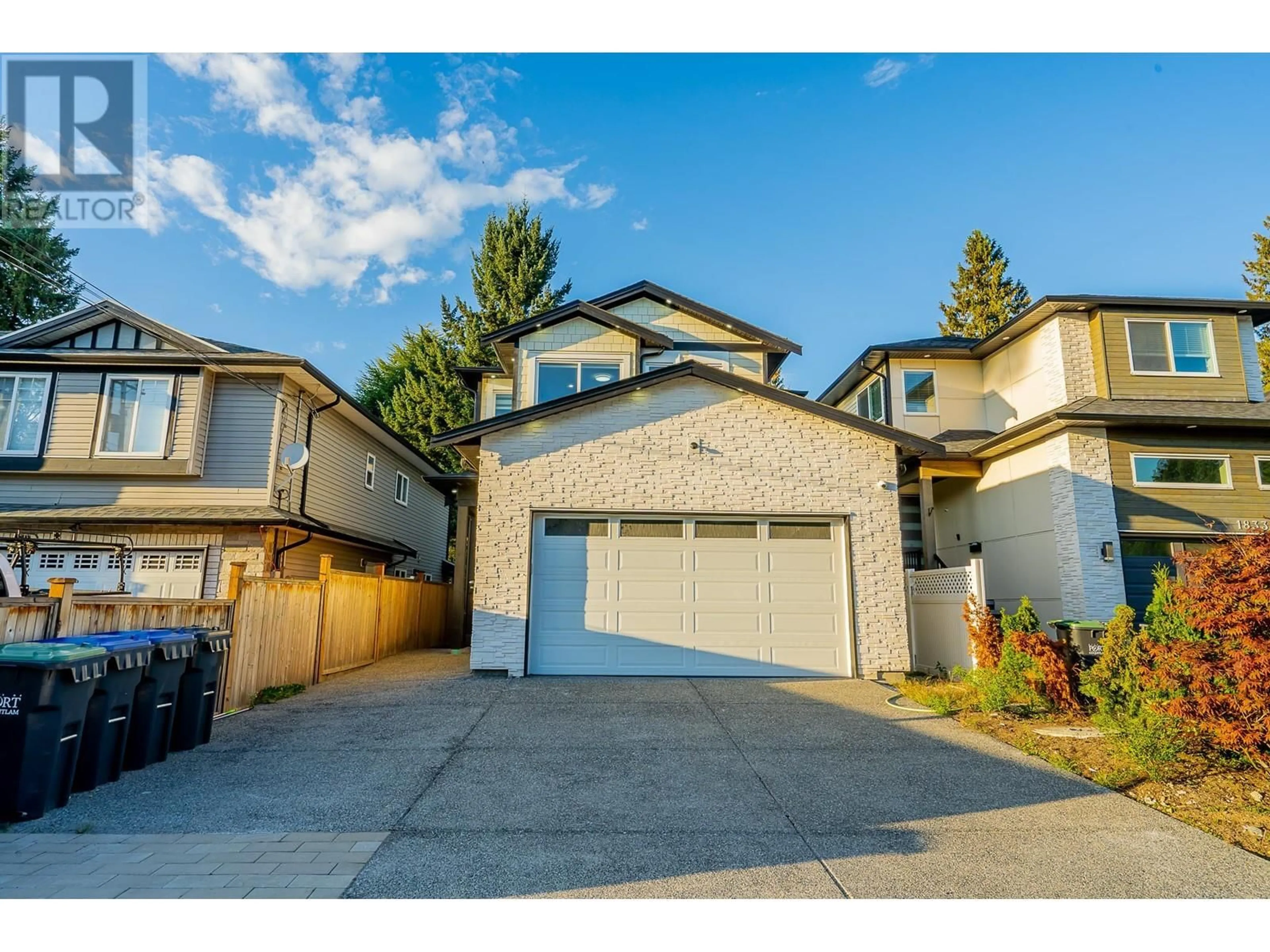 Unknown for 1837 COQUITLAM AVENUE, Port Coquitlam British Columbia V3B1J1