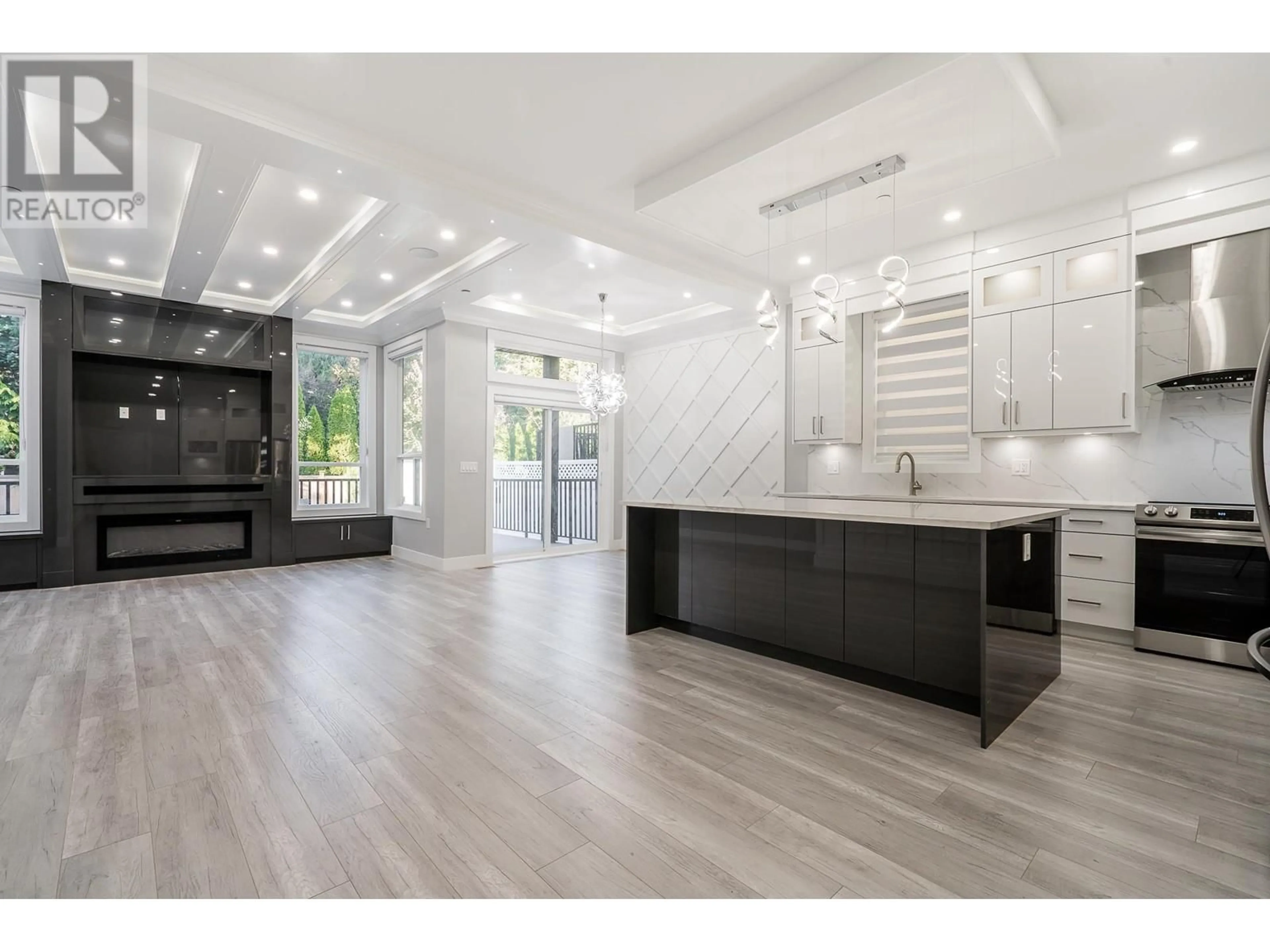 Open concept kitchen, unknown for 1837 COQUITLAM AVENUE, Port Coquitlam British Columbia V3B1J1
