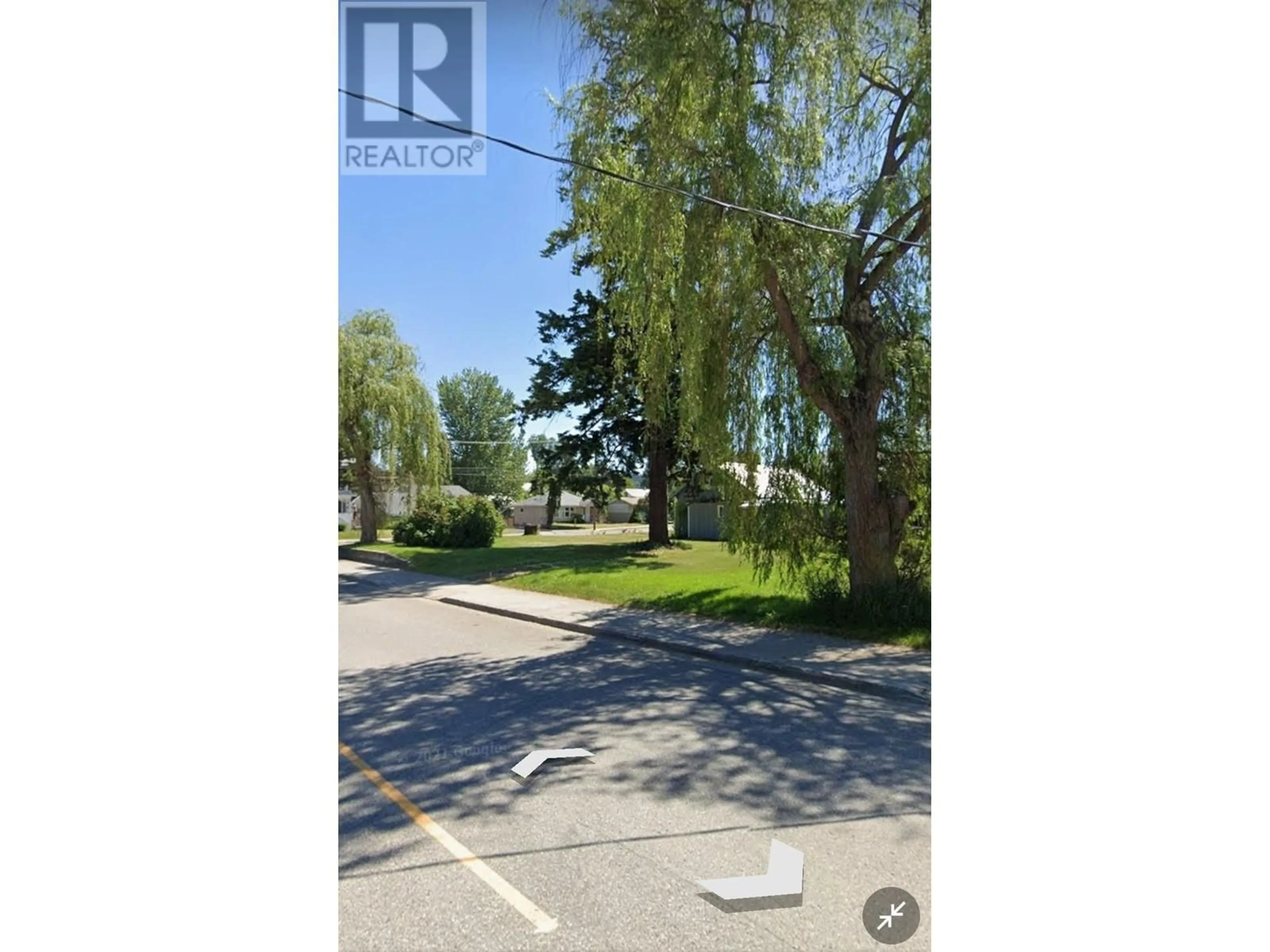 Parking for A - 180 BOWRON AVENUE, Quesnel British Columbia V2J2T7