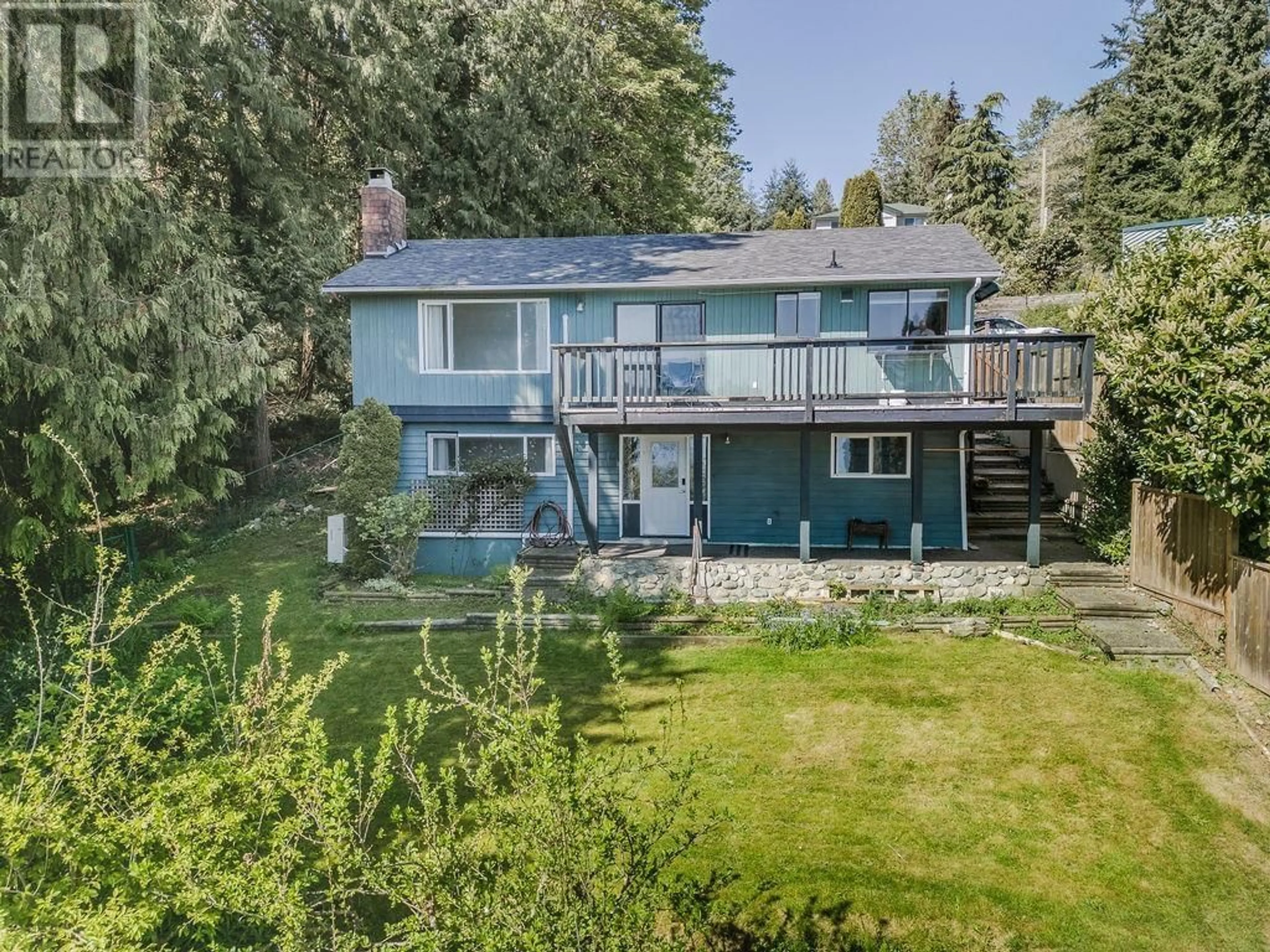 A pic from outside/outdoor area/front of a property/back of a property/a pic from drone, water/lake/river/ocean view for 775 MARINE DRIVE, Gibsons British Columbia V0N1V1