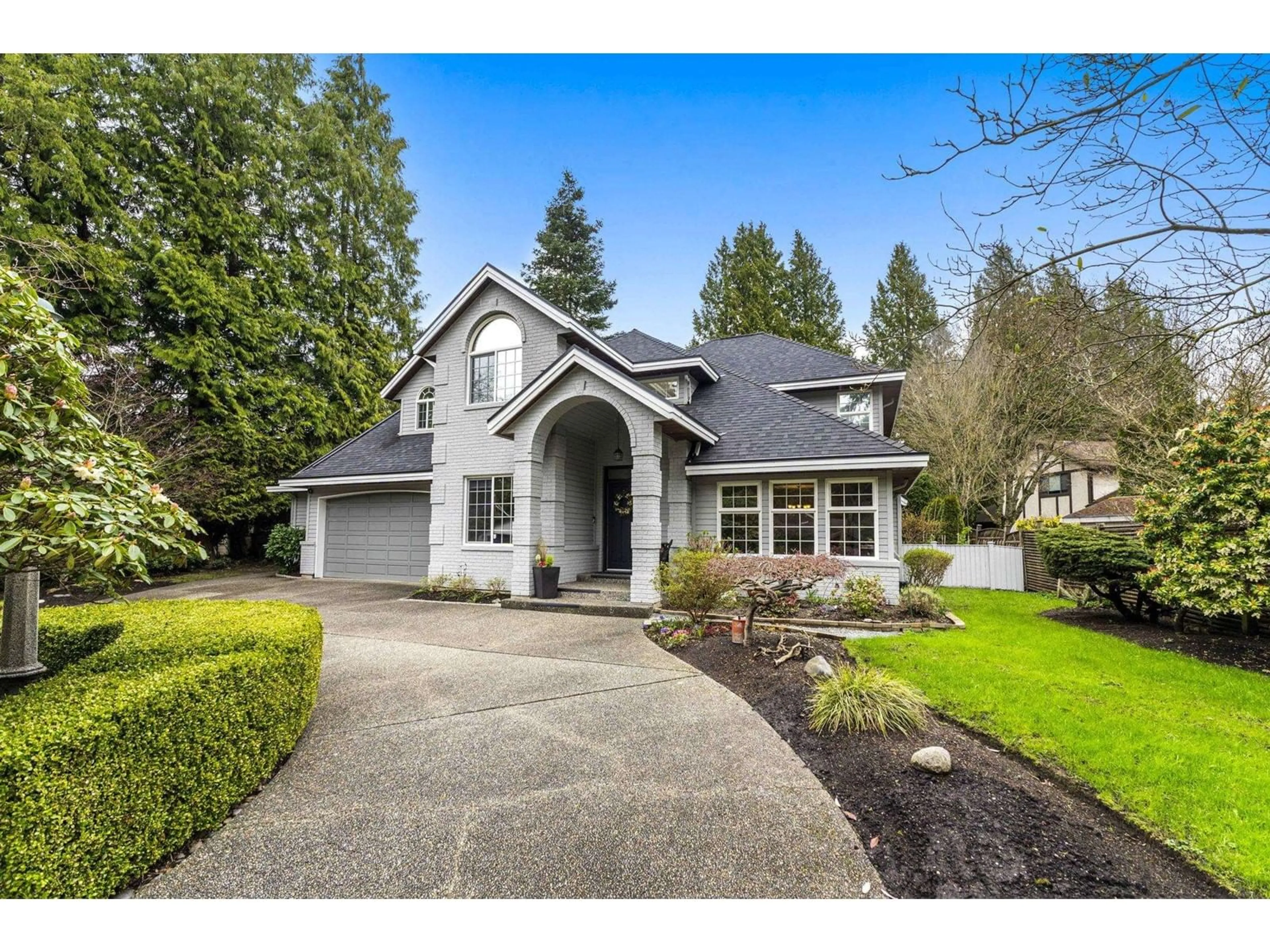 Home with vinyl exterior material, street for 2112 126, Surrey British Columbia V4A7H5