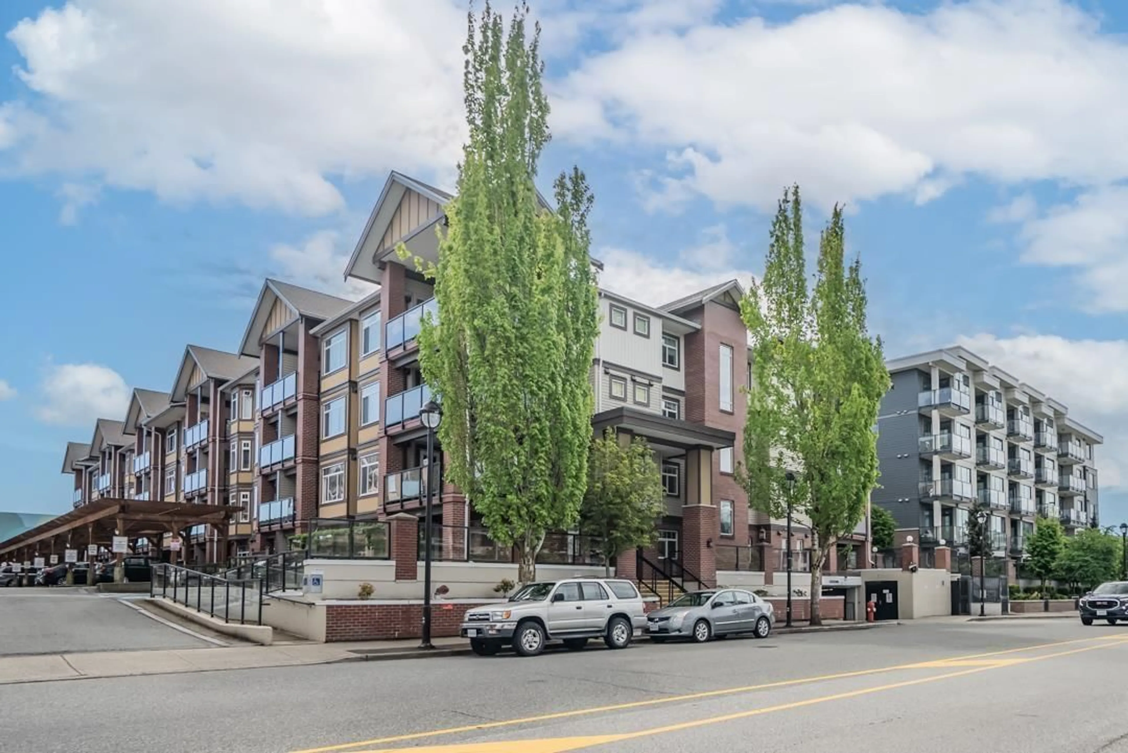 Patio, unknown for 115 - 5650 201A, Langley British Columbia V3A0B3