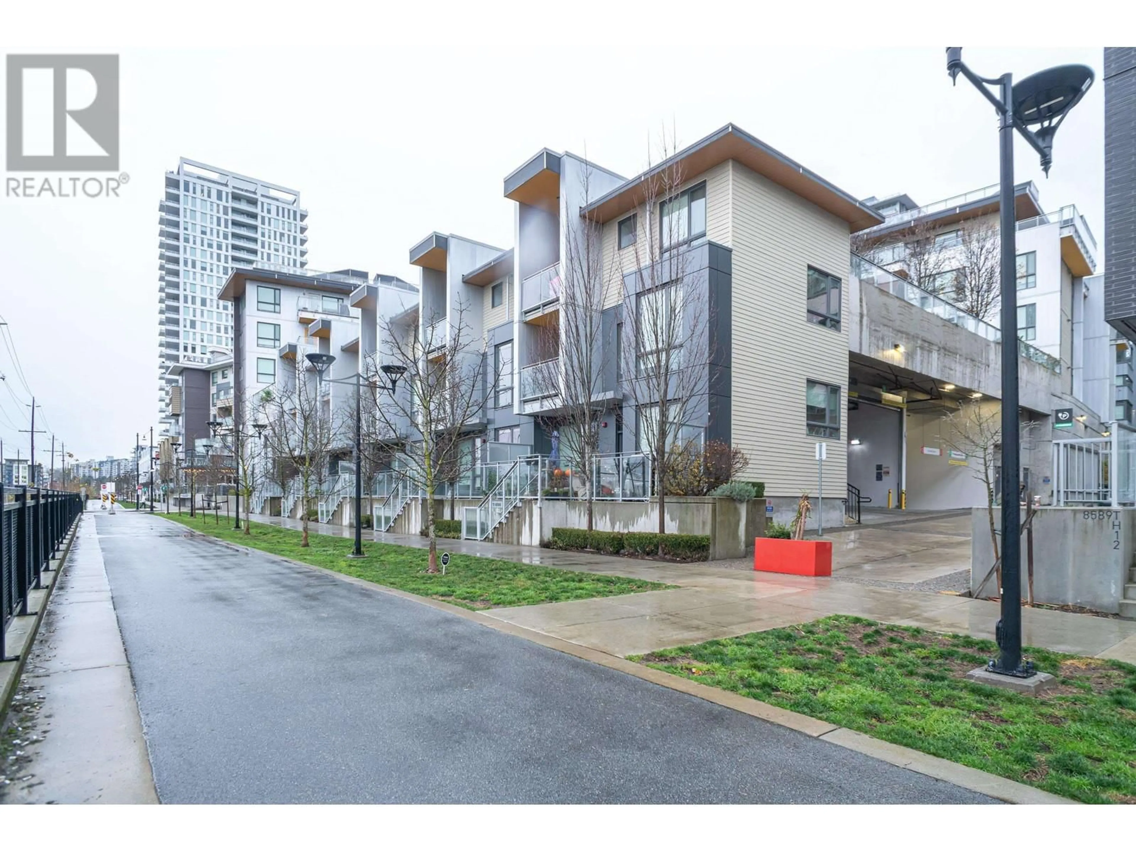Patio, street for 4 - 8598 RIVER DISTRICT CROSSING, Vancouver British Columbia V5S0C1