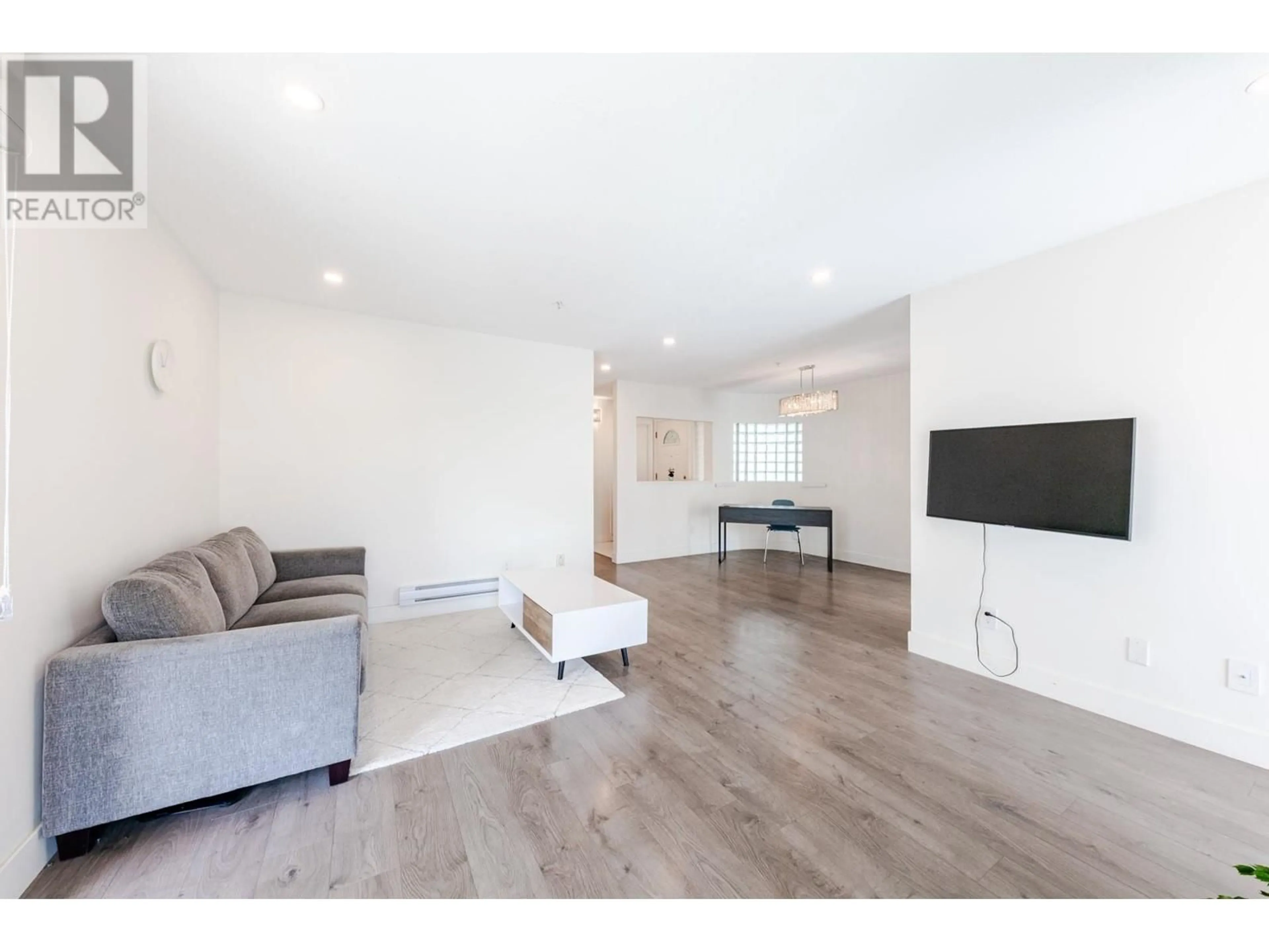 Unknown for 208 - 7620 COLUMBIA STREET, Vancouver British Columbia V5X4S8