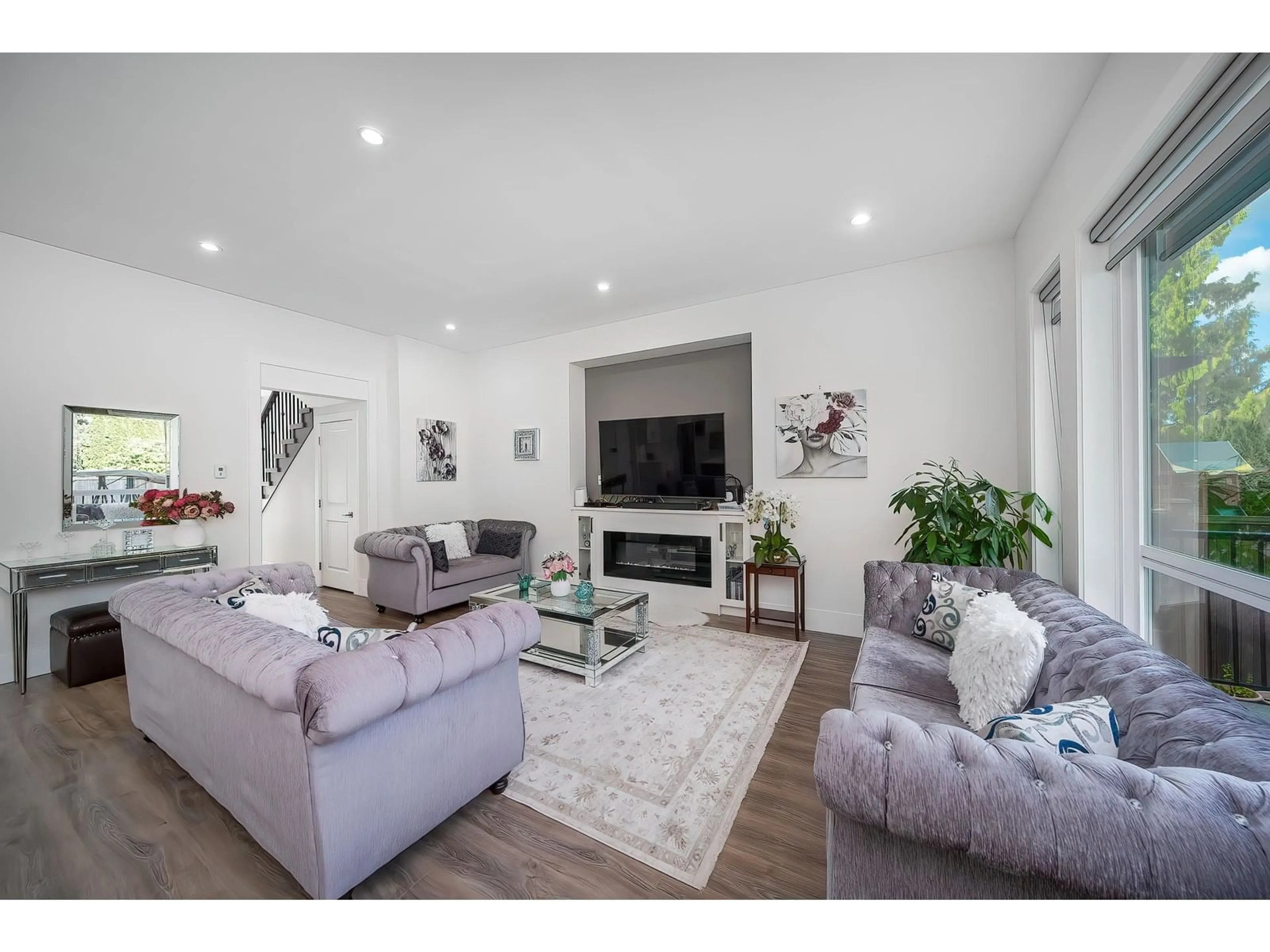 Living room with furniture, unknown for 8134 116A, Delta British Columbia V4C5Y8