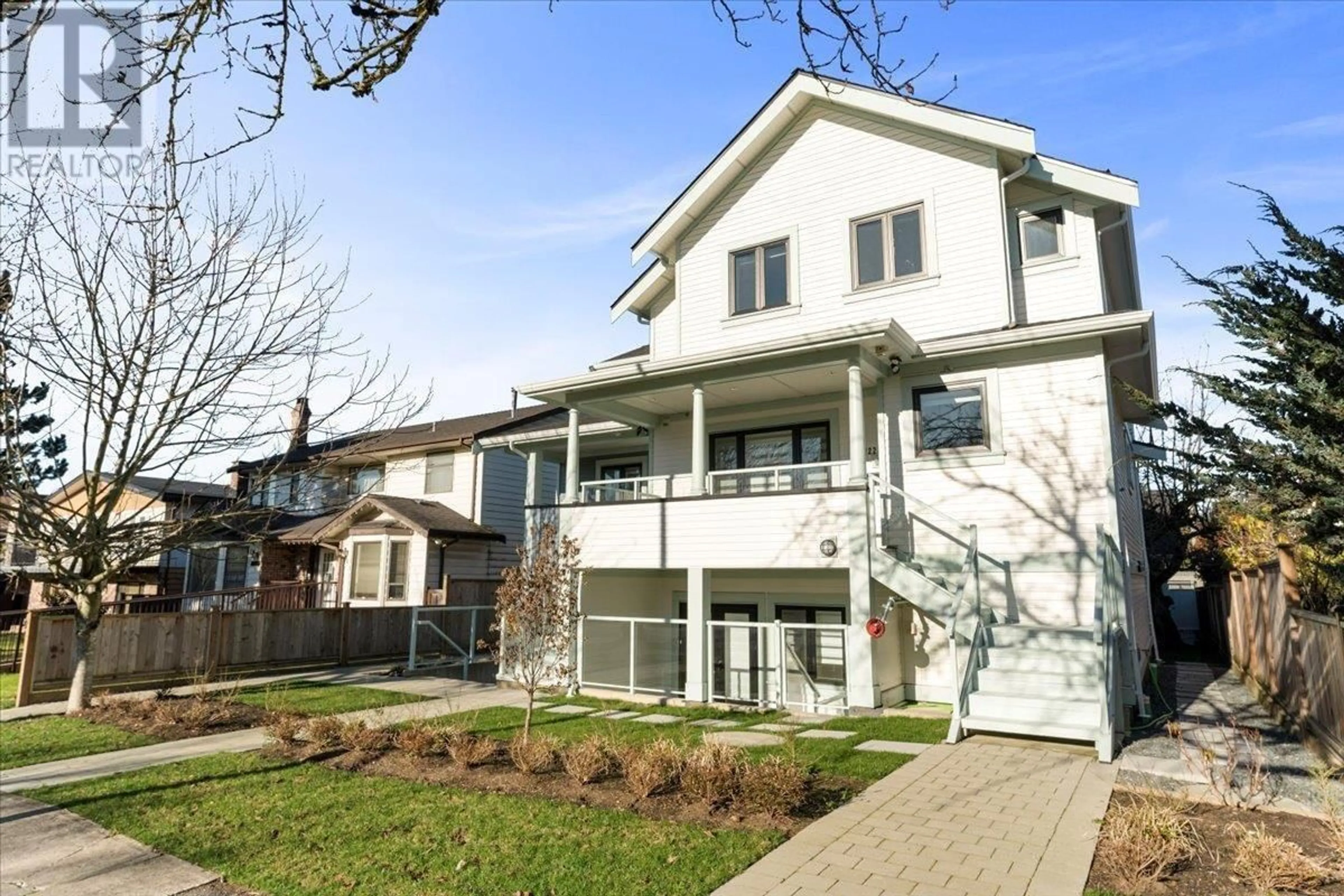 Unknown for 2229 16TH AVENUE, Vancouver British Columbia V6K3B4