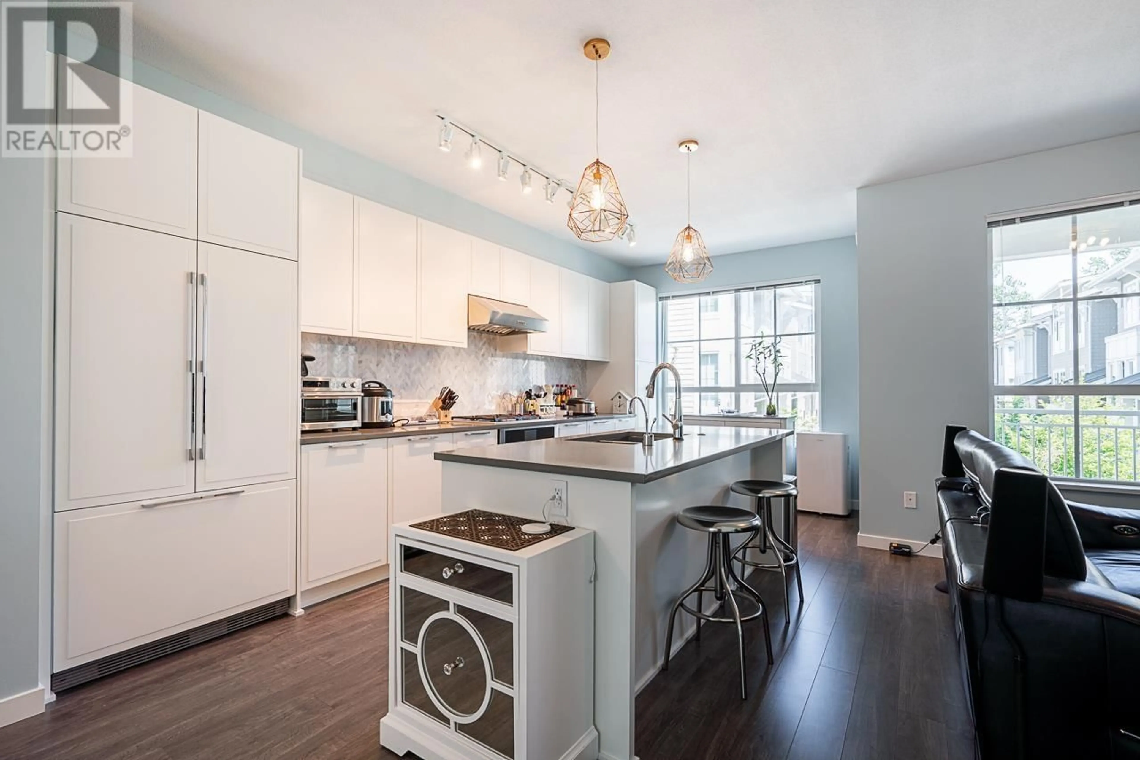 Open concept kitchen, wood/laminate floor for 49 - 5551 ADMIRAL WAY, Ladner British Columbia V4K0C9