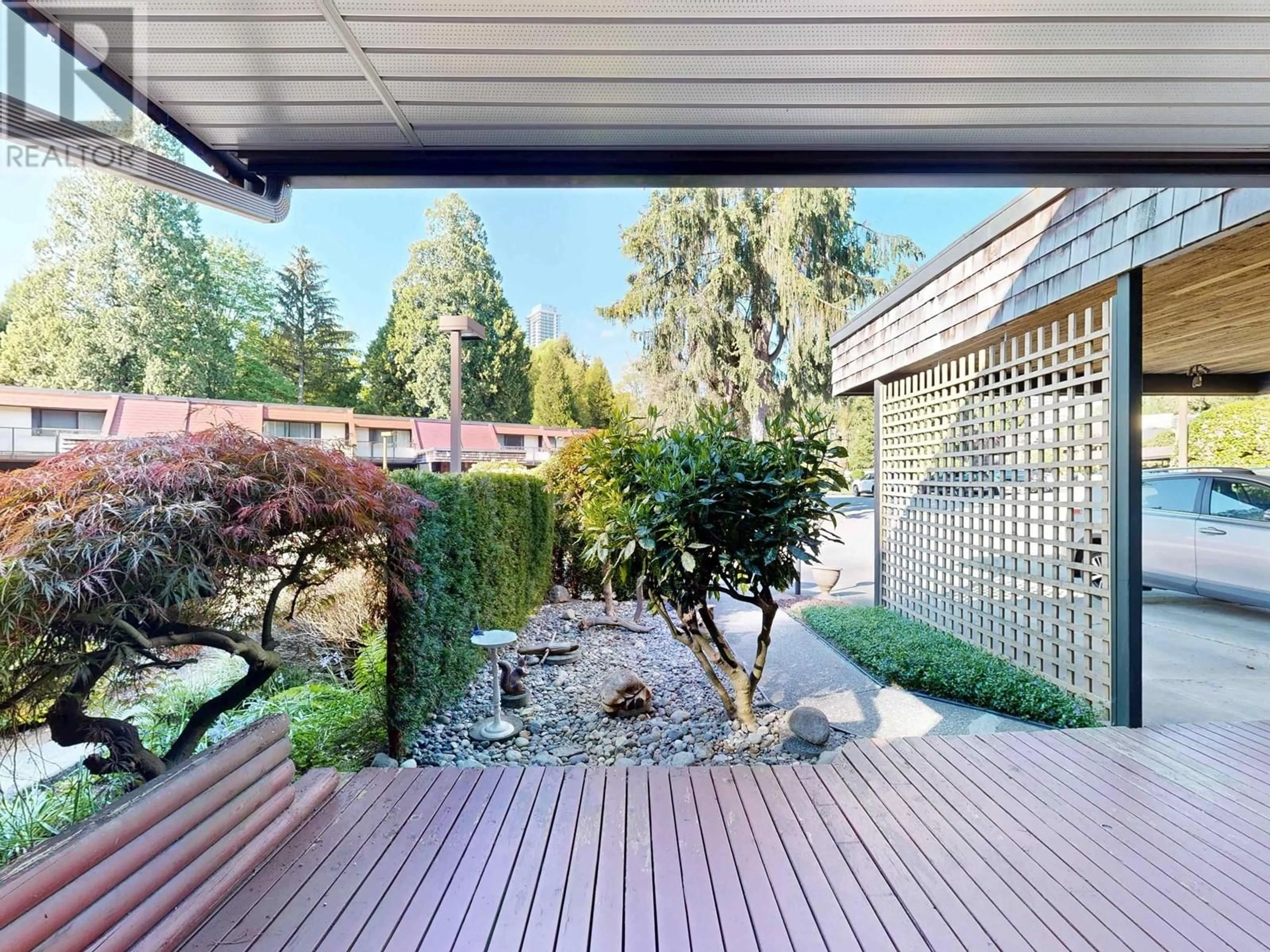 Patio, unknown for 9828 BELFRIAR DRIVE, Burnaby British Columbia V3N4N1