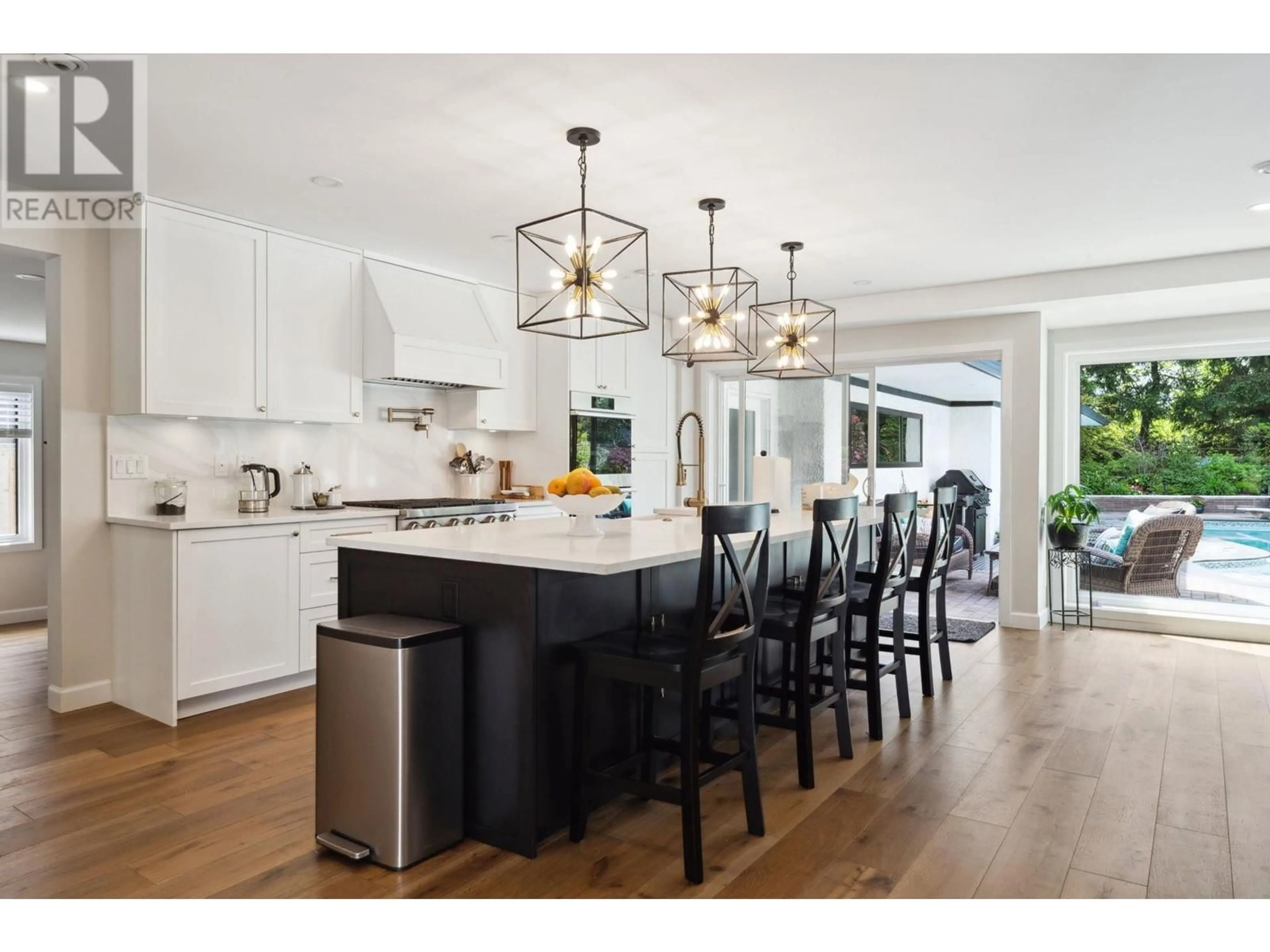 Open concept kitchen, wood/laminate floor for 3061 BEWICKE AVENUE, North Vancouver British Columbia V7N4B7