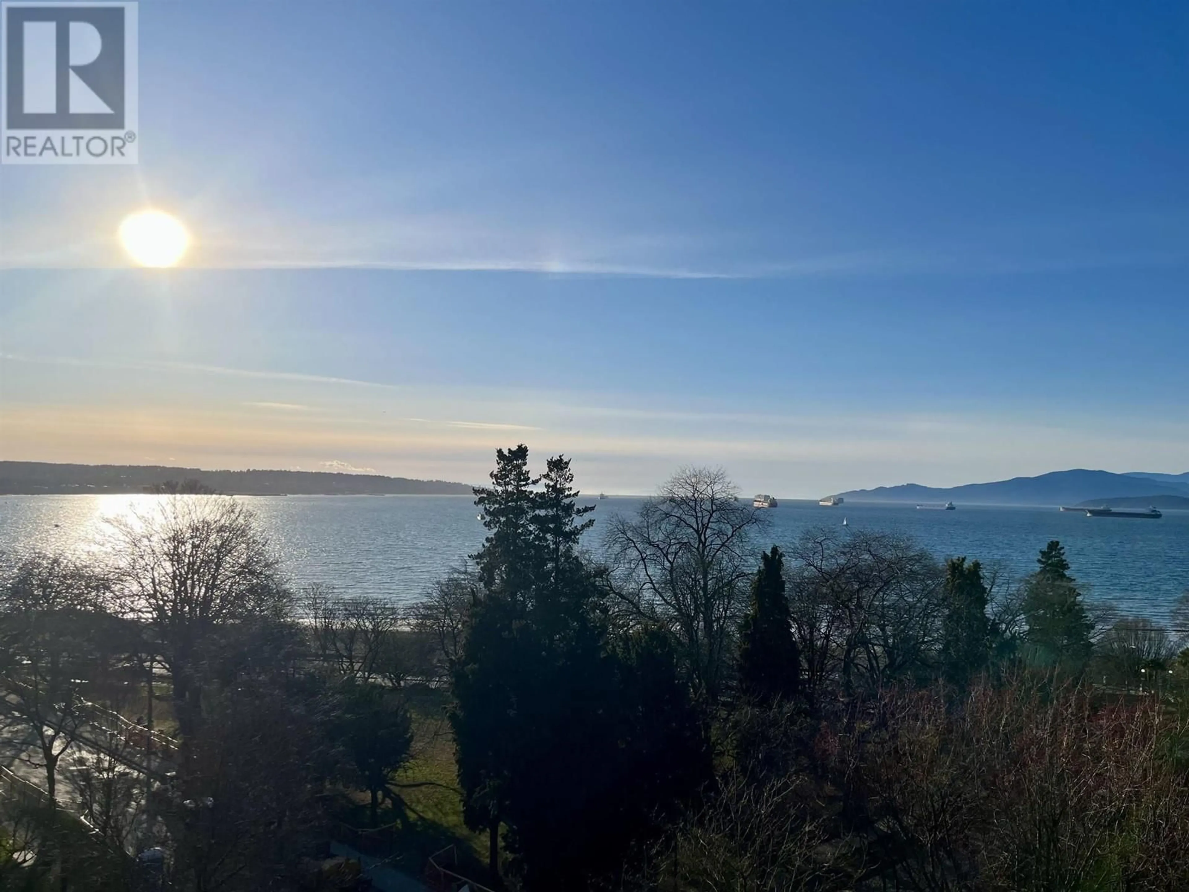 A pic from outside/outdoor area/front of a property/back of a property/a pic from drone, water/lake/river/ocean view for 802 - 1236 BIDWELL STREET, Vancouver British Columbia V6G2K9