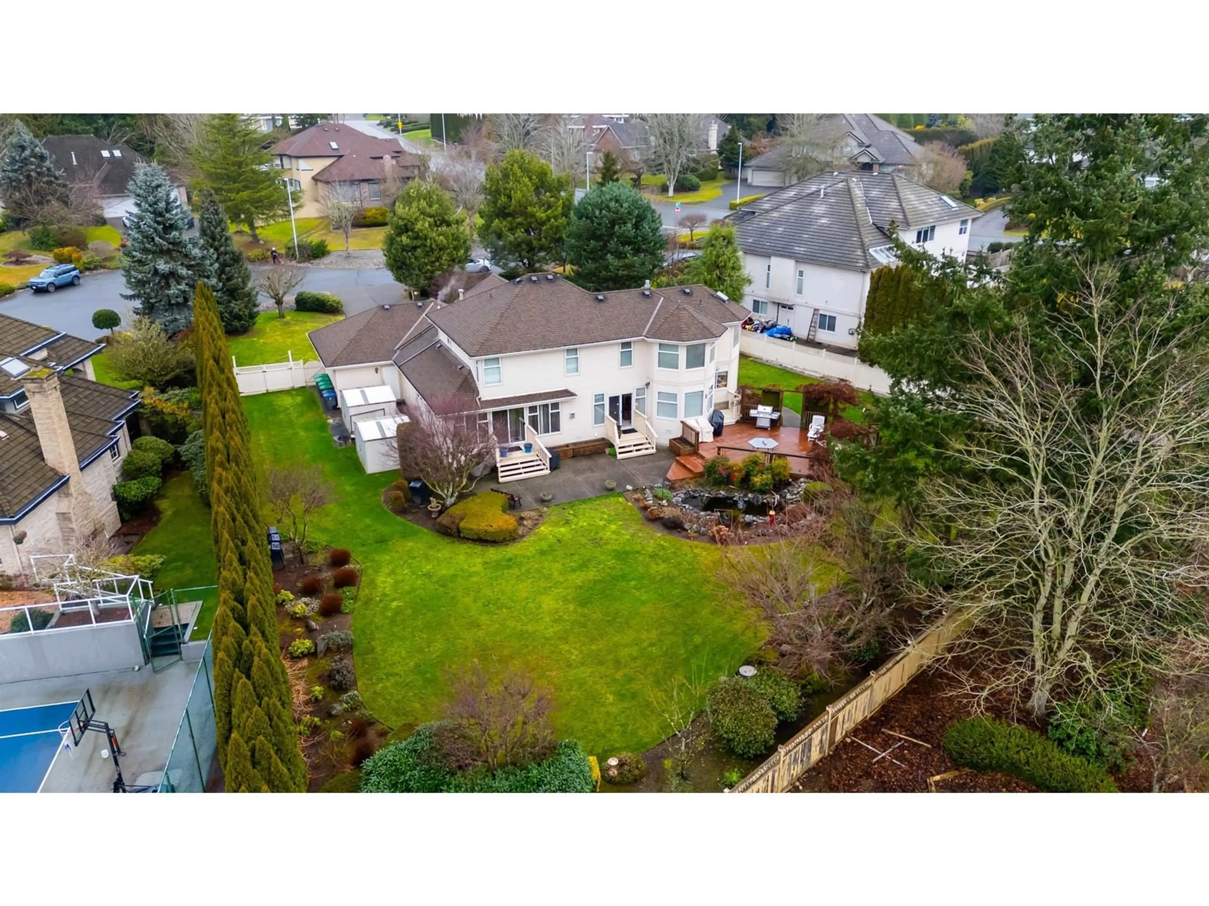 A pic from outside/outdoor area/front of a property/back of a property/a pic from drone, street for 12268 57, Surrey British Columbia V3X3H7