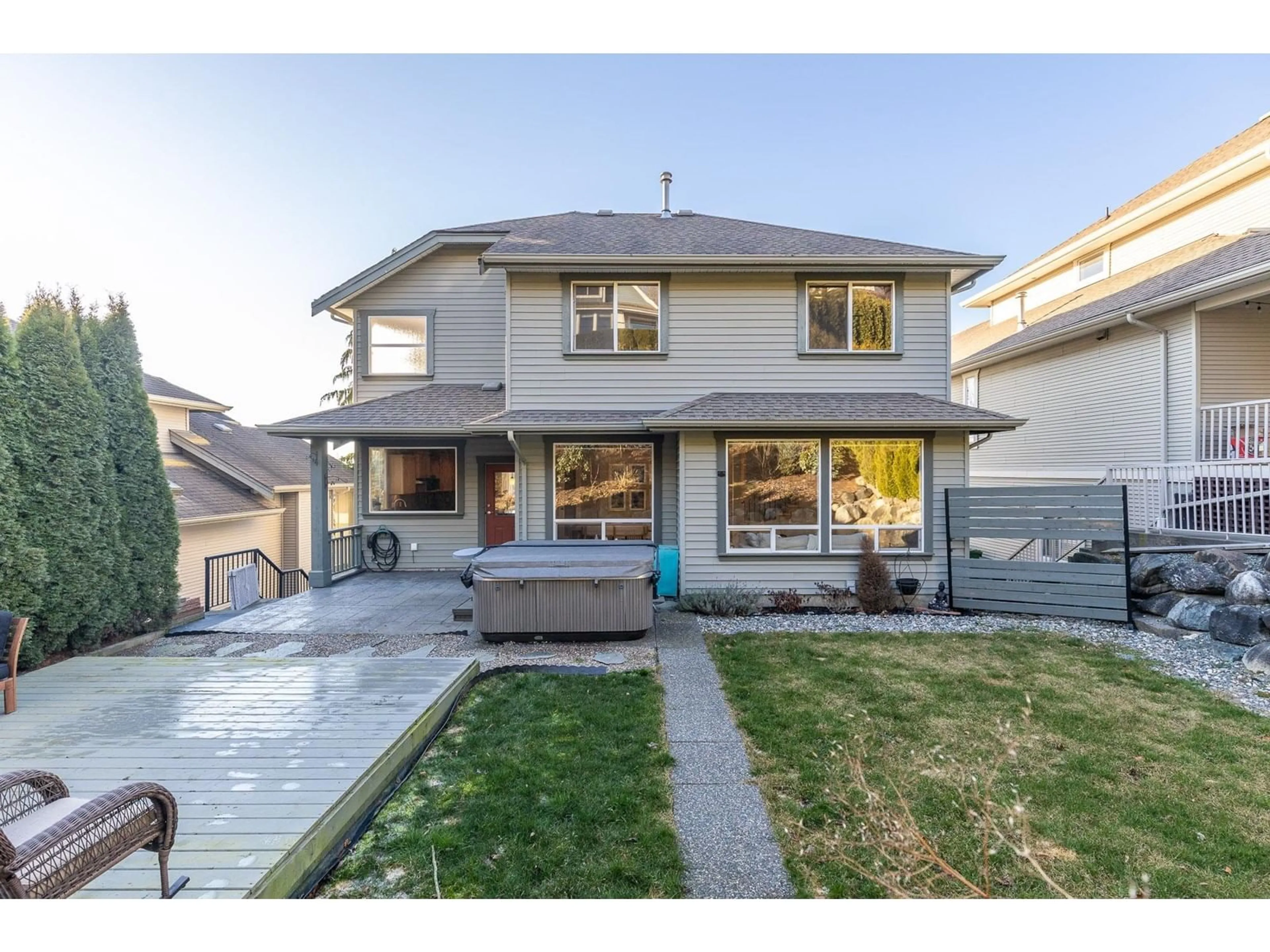 Home with vinyl exterior material, street for 3432 BLUEBERRY, Abbotsford British Columbia V3G3C9
