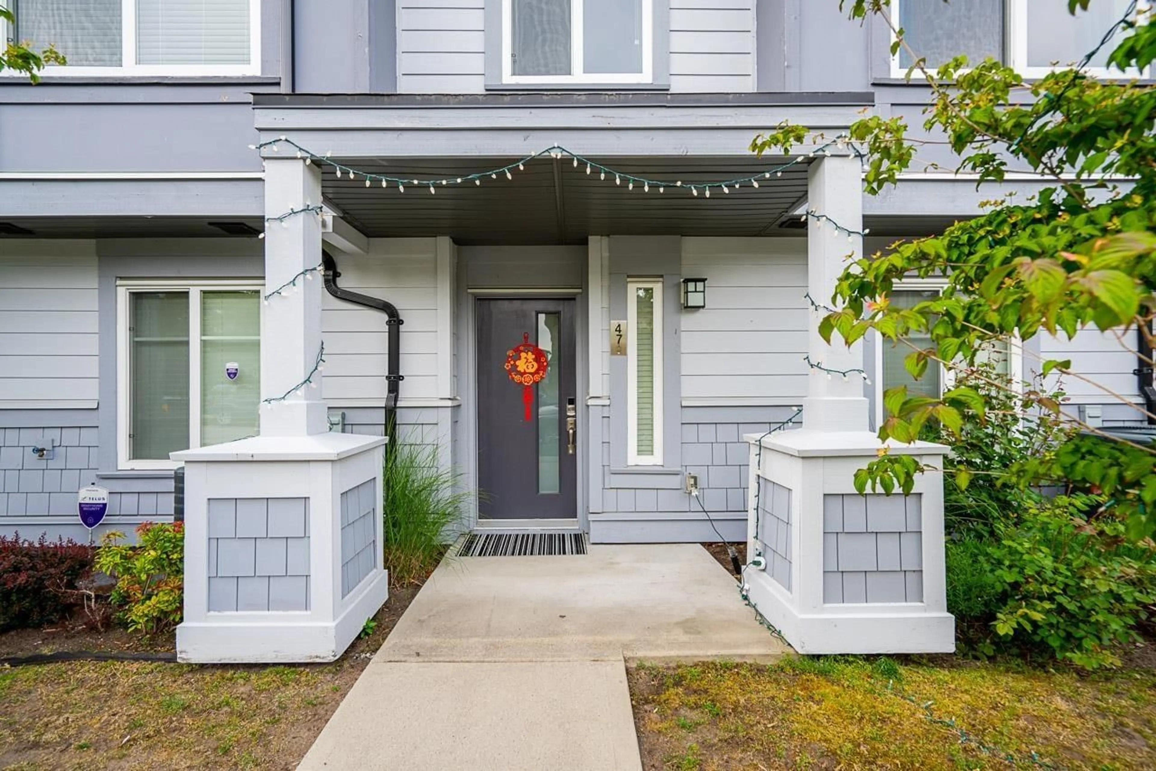 Indoor entryway for 47 - 19239 70 AVE, Surrey British Columbia V4N6S8