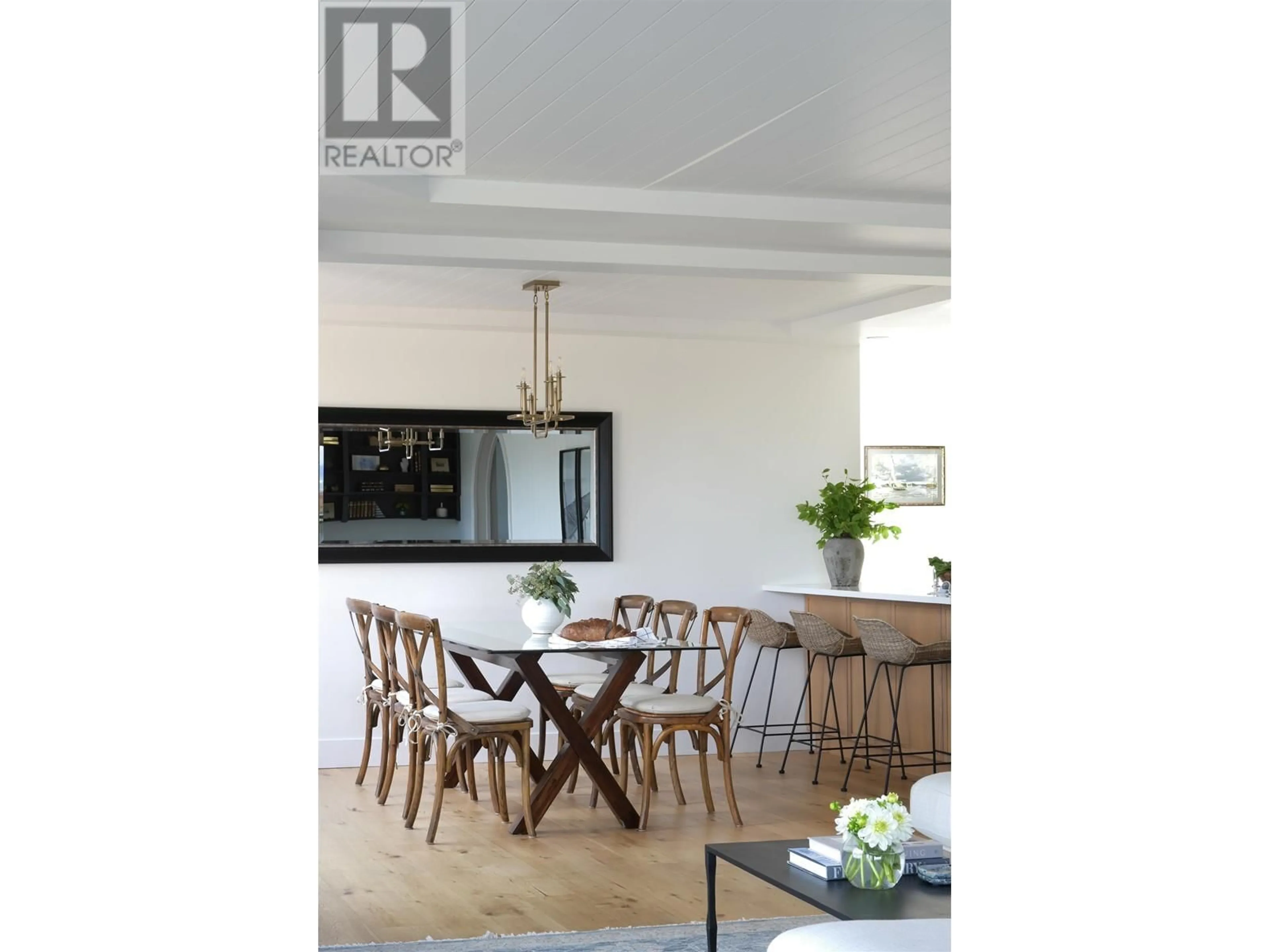 Open concept kitchen, unknown for 402 - 1005 7TH AVENUE, Vancouver British Columbia V6H1B2