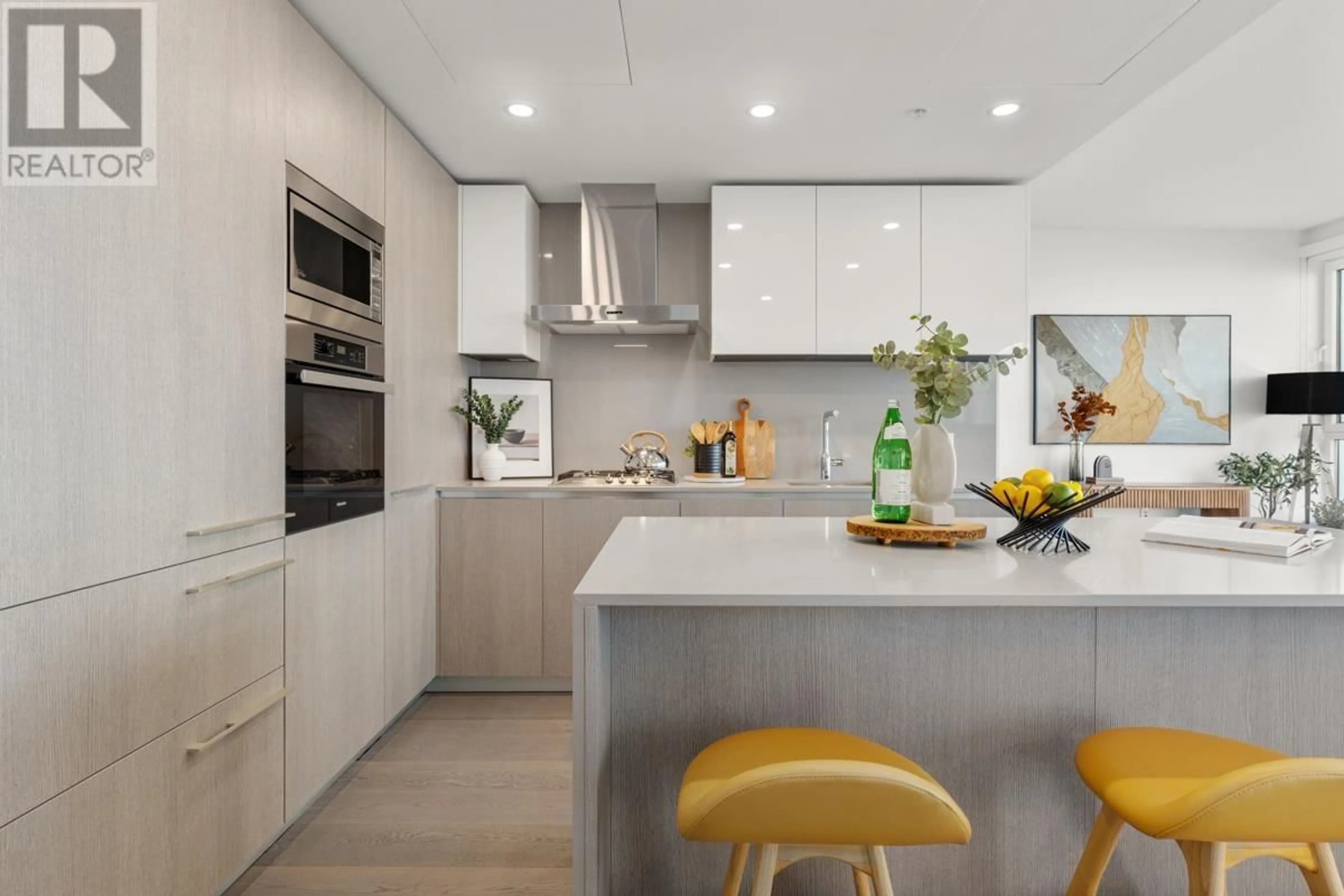 Contemporary kitchen, unknown for 601 - 4932 CAMBIE STREET, Vancouver British Columbia V5Z0K1