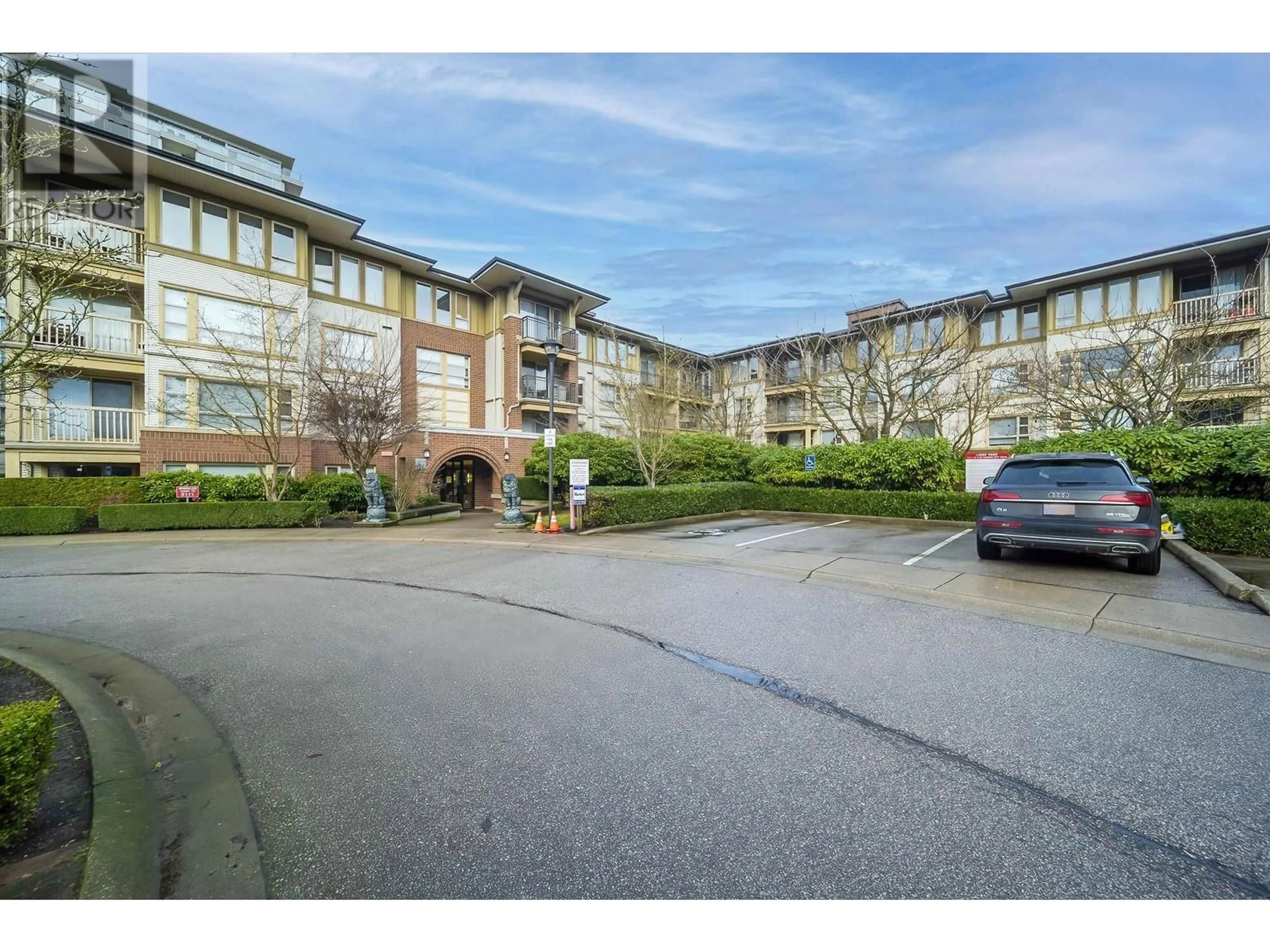 Unknown for 5403 - 5111 GARDEN CITY ROAD, Richmond British Columbia V6X4H4