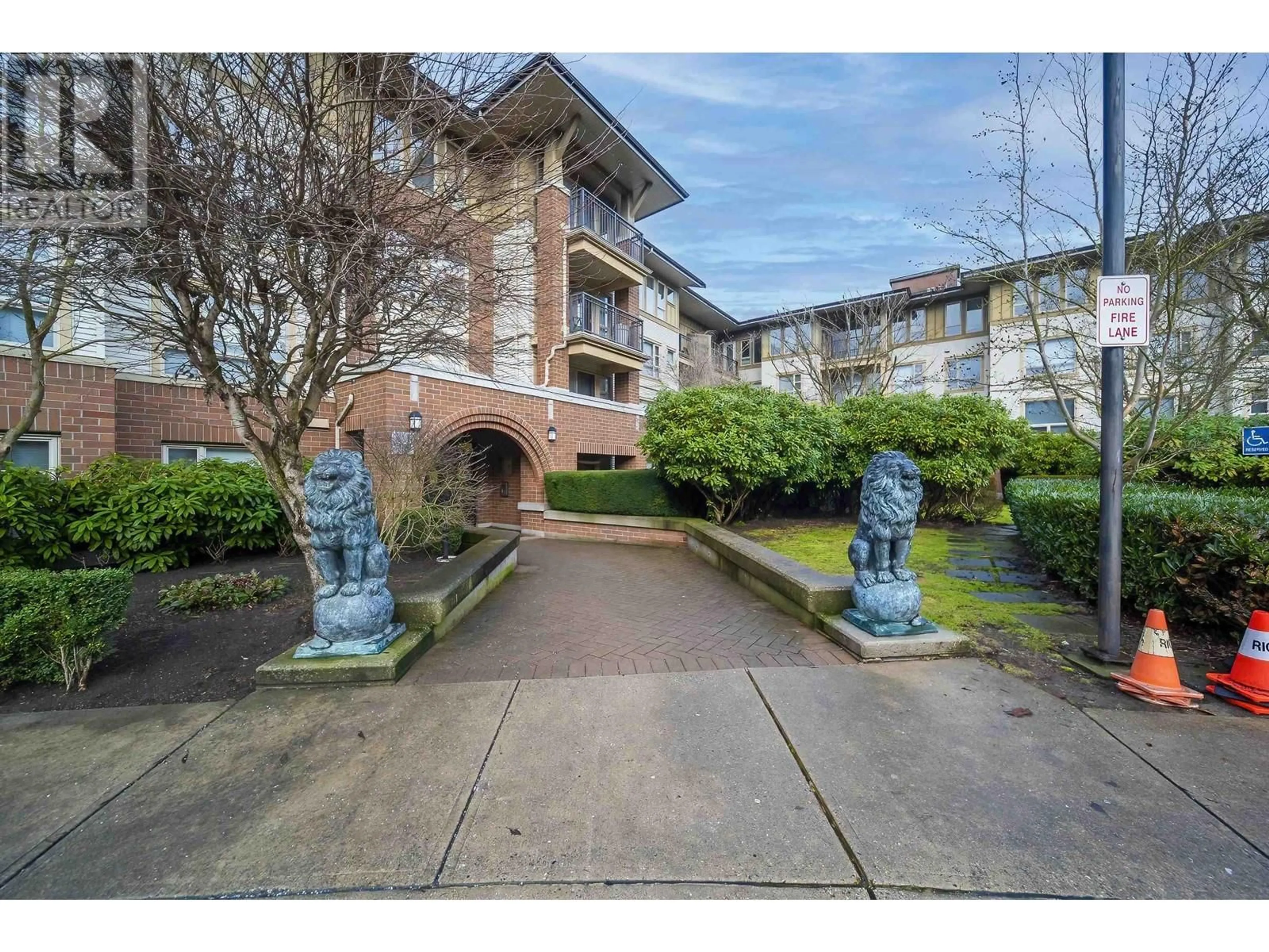 Unknown for 5403 - 5111 GARDEN CITY ROAD, Richmond British Columbia V6X4H4