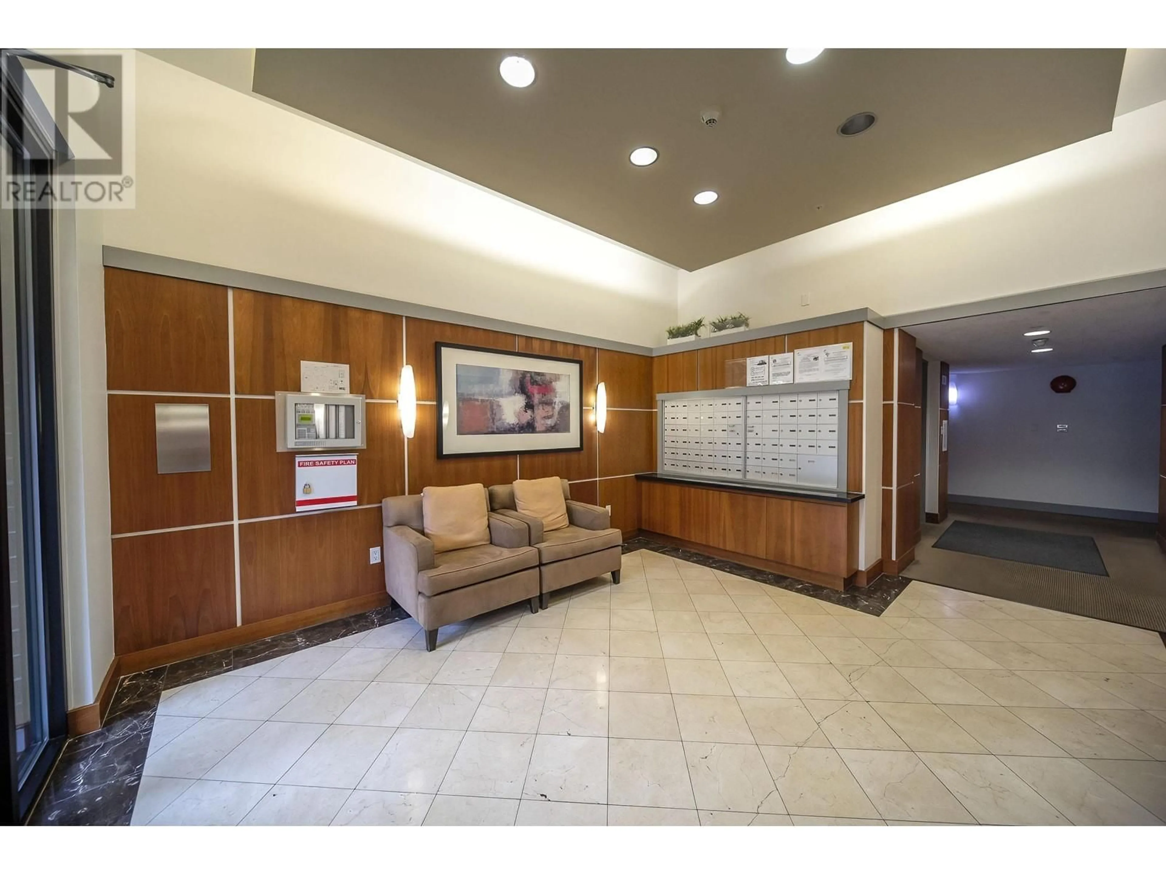 Lobby for 5403 - 5111 GARDEN CITY ROAD, Richmond British Columbia V6X4H4