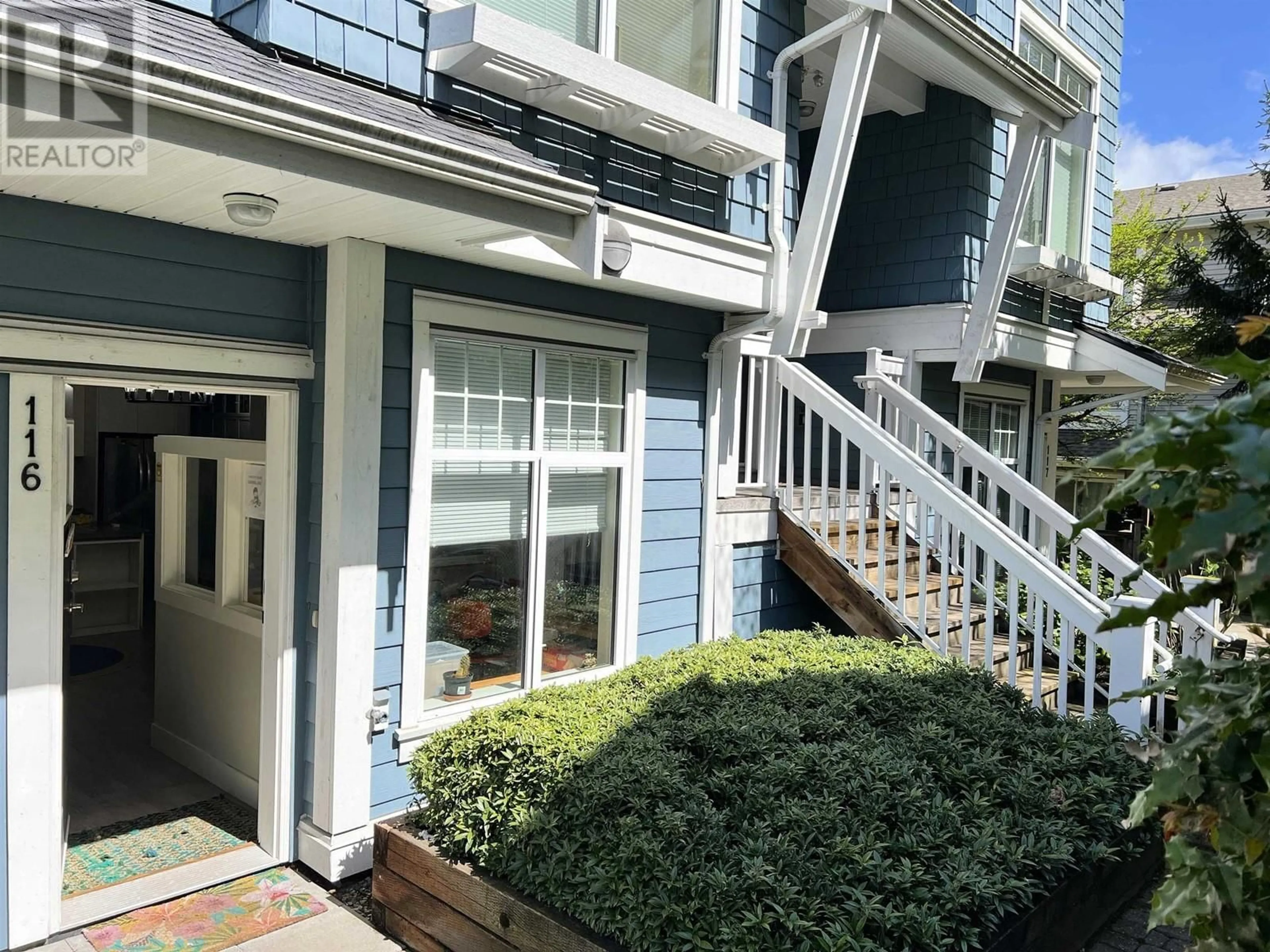 Unknown for 116 - 4255 SARDIS STREET, Burnaby British Columbia V5H1K6
